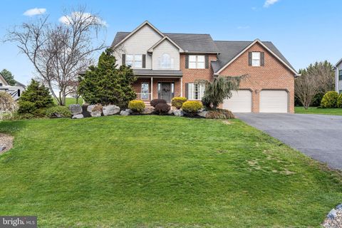 1831 BELL AVENUE CHAMBERSBURG PA 17202