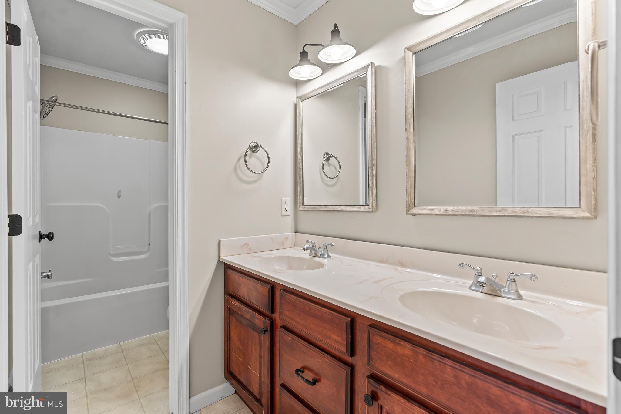 LIBERTY ESTATES - Residential