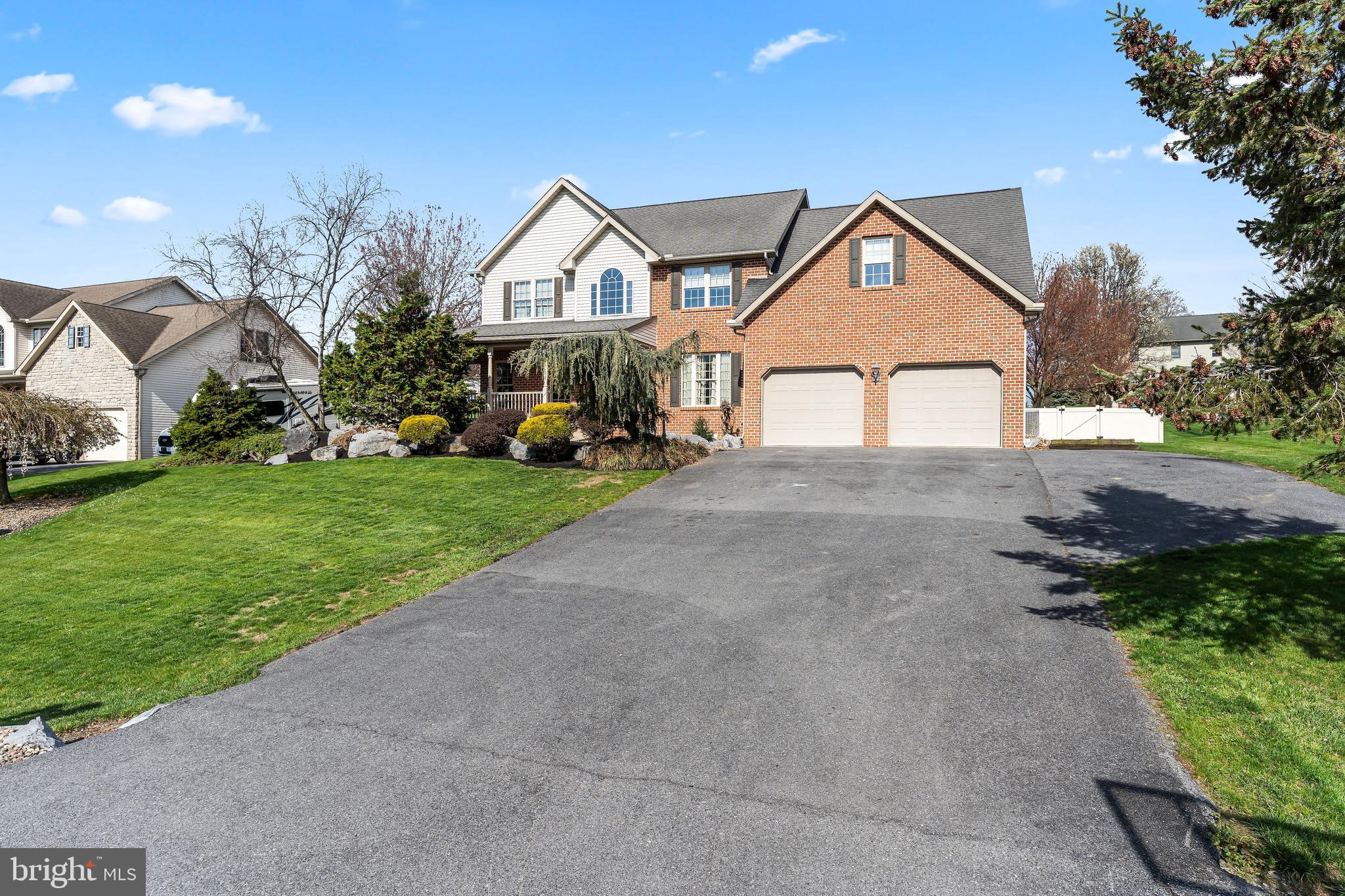 LIBERTY ESTATES - Residential