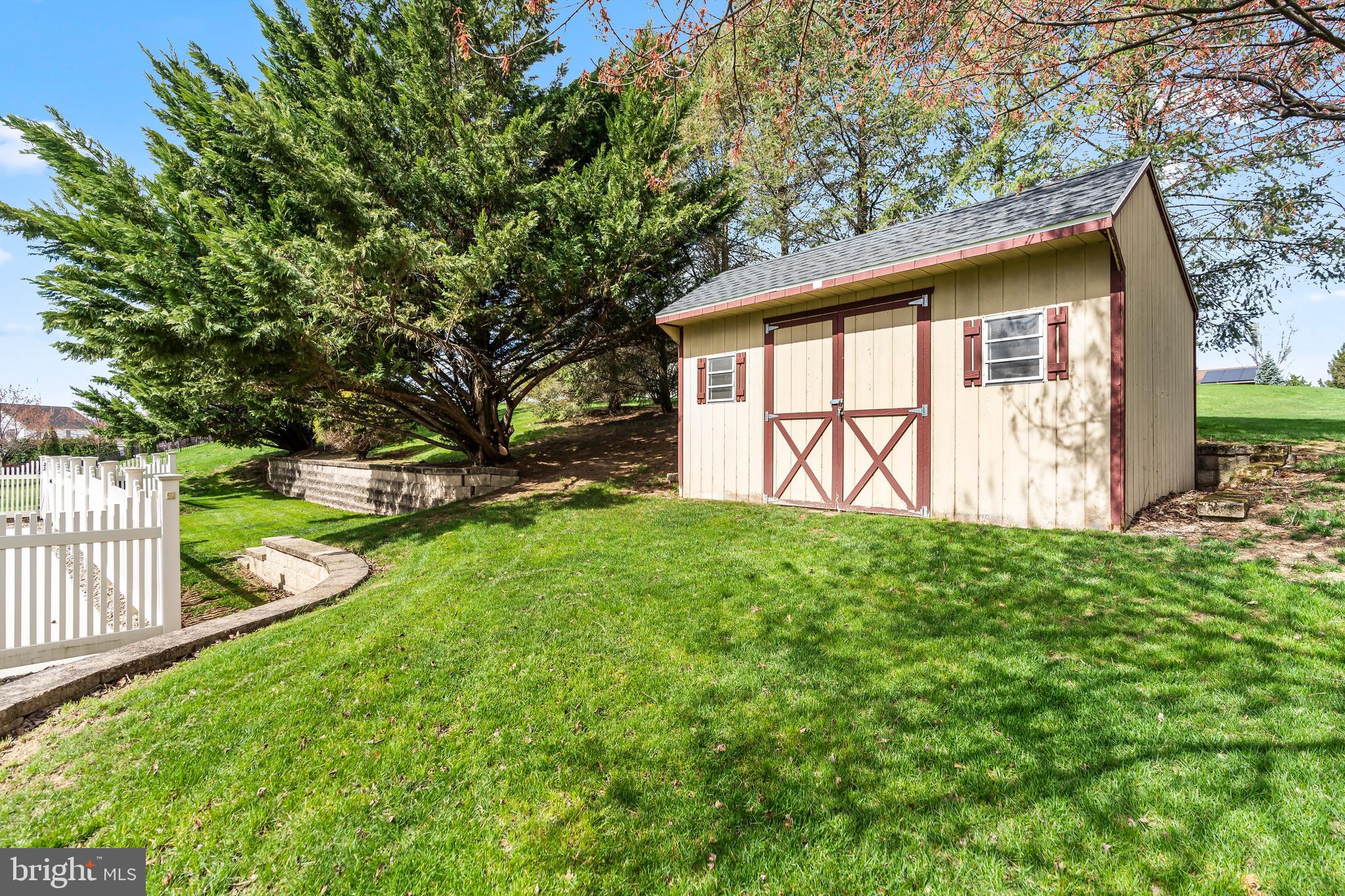 LIBERTY ESTATES - Residential