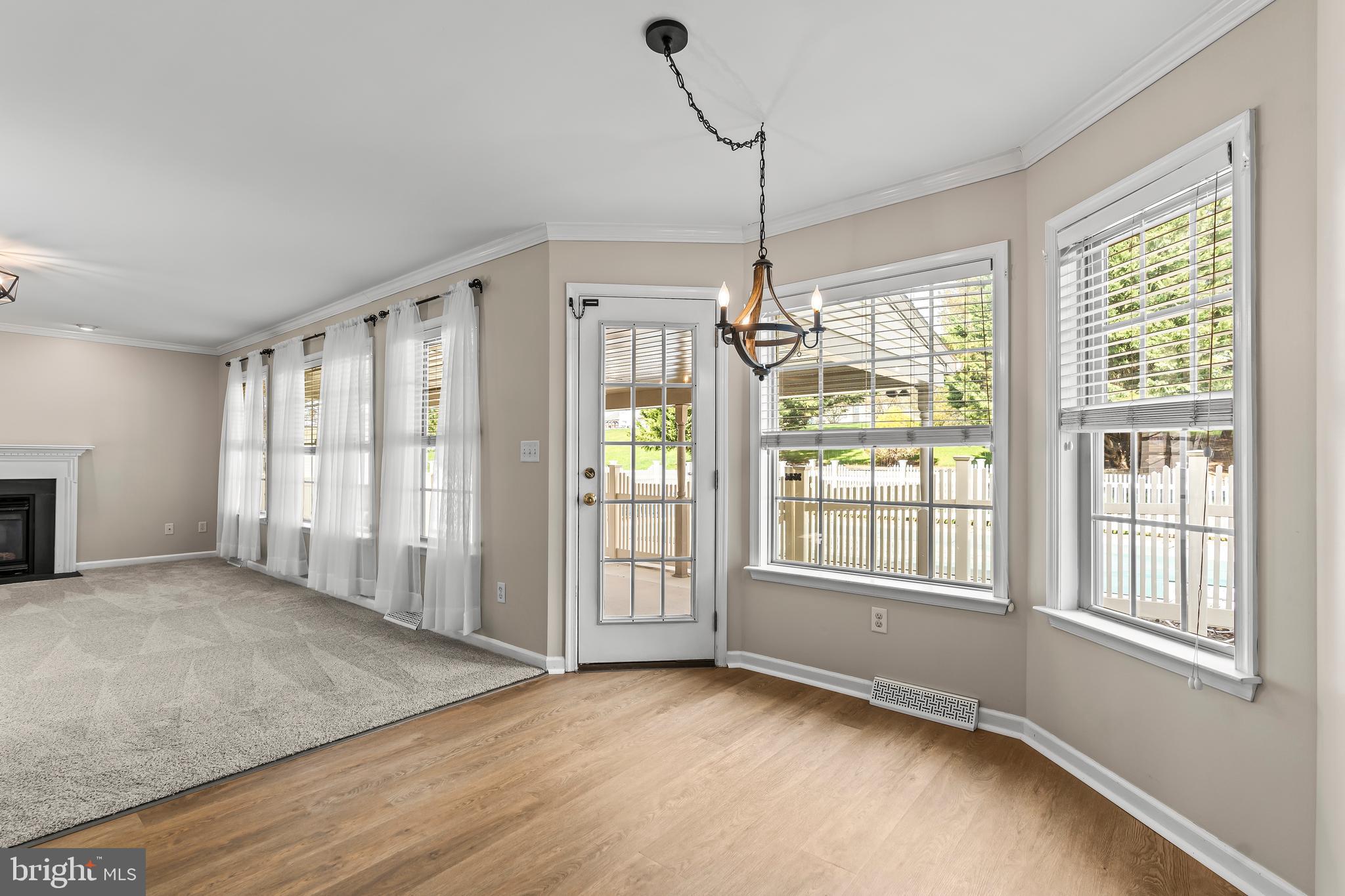 LIBERTY ESTATES - Residential