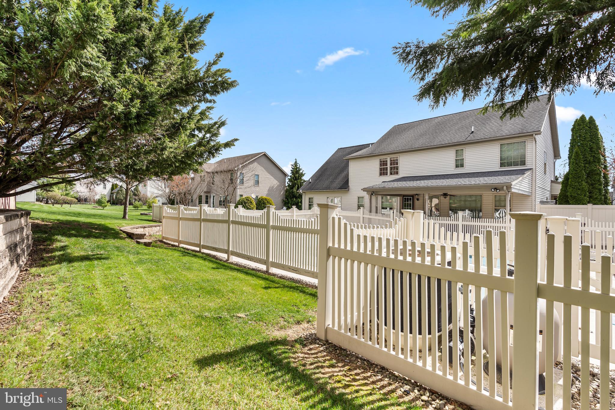 LIBERTY ESTATES - Residential