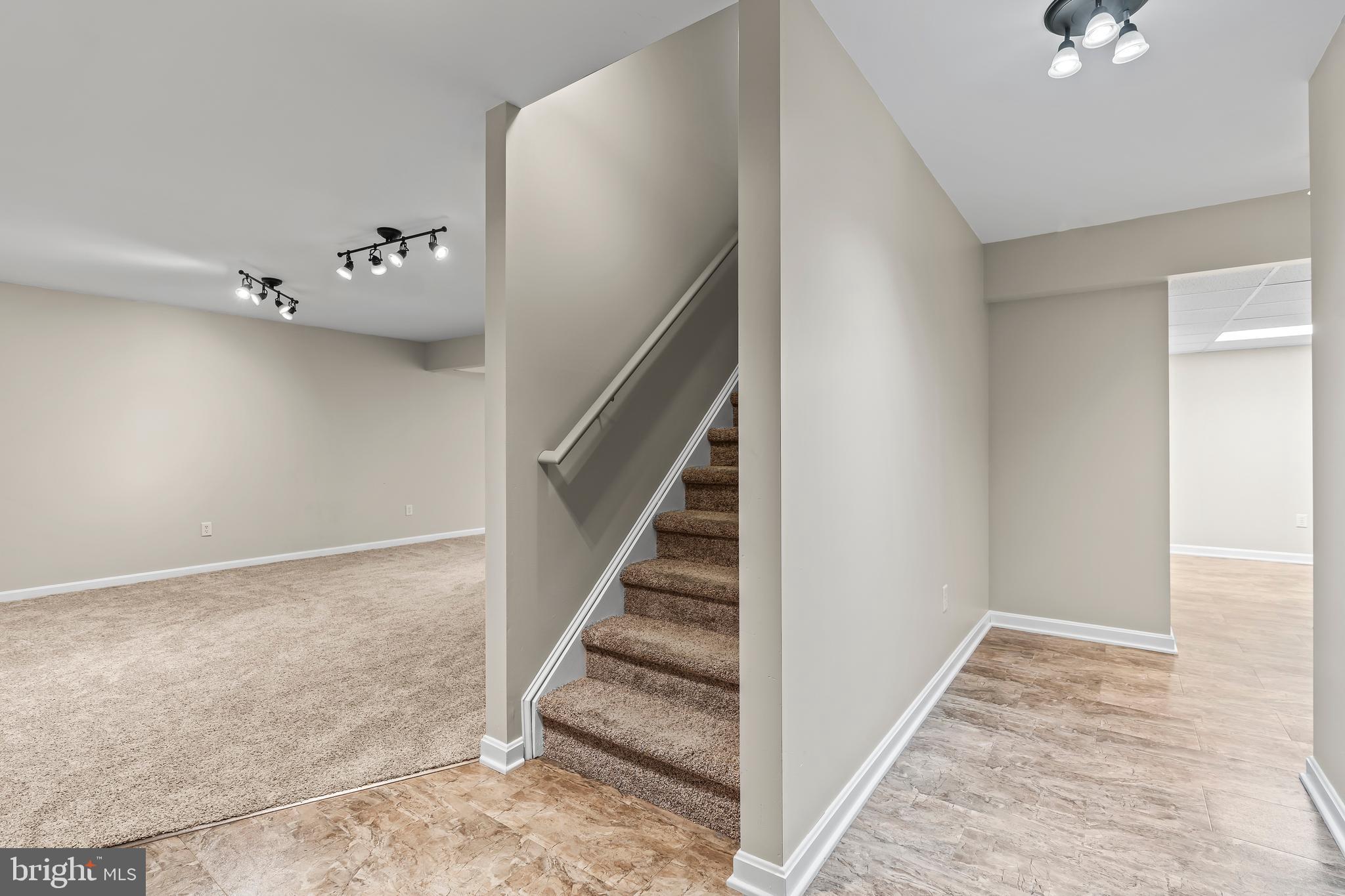 LIBERTY ESTATES - Residential