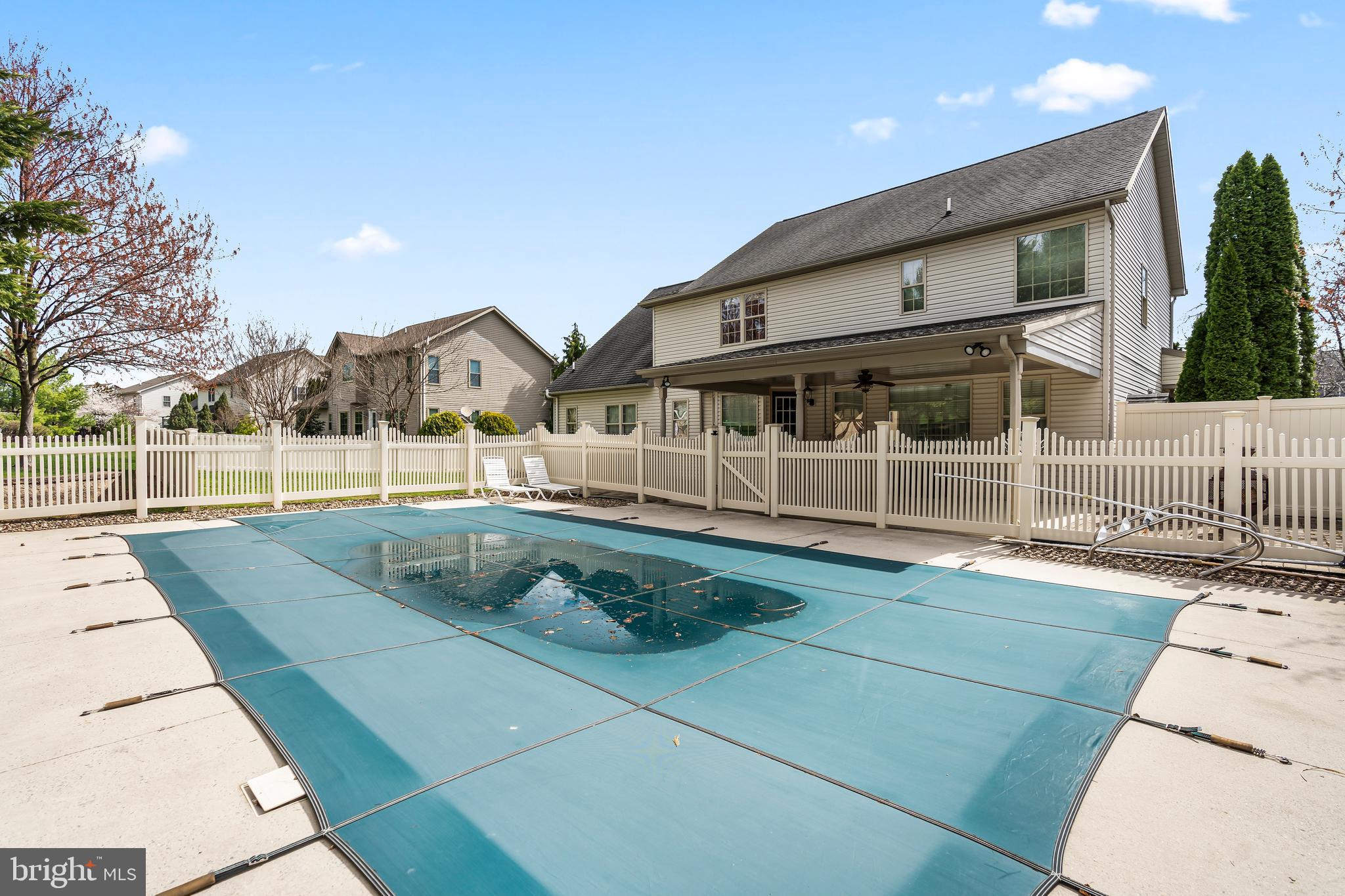 LIBERTY ESTATES - Residential