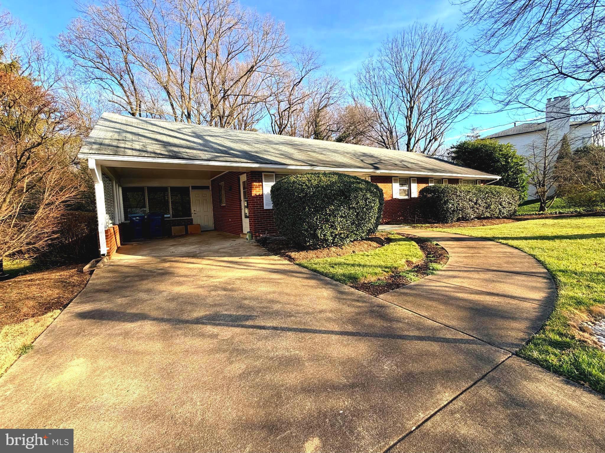 BIRCHWOOD - Residential