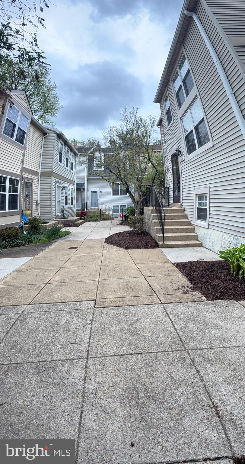 BURKE CENTRE CONSERVANCY - Residential Lease