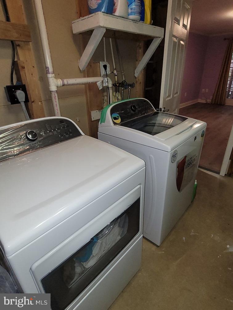 RIPPON LANDING - Residential