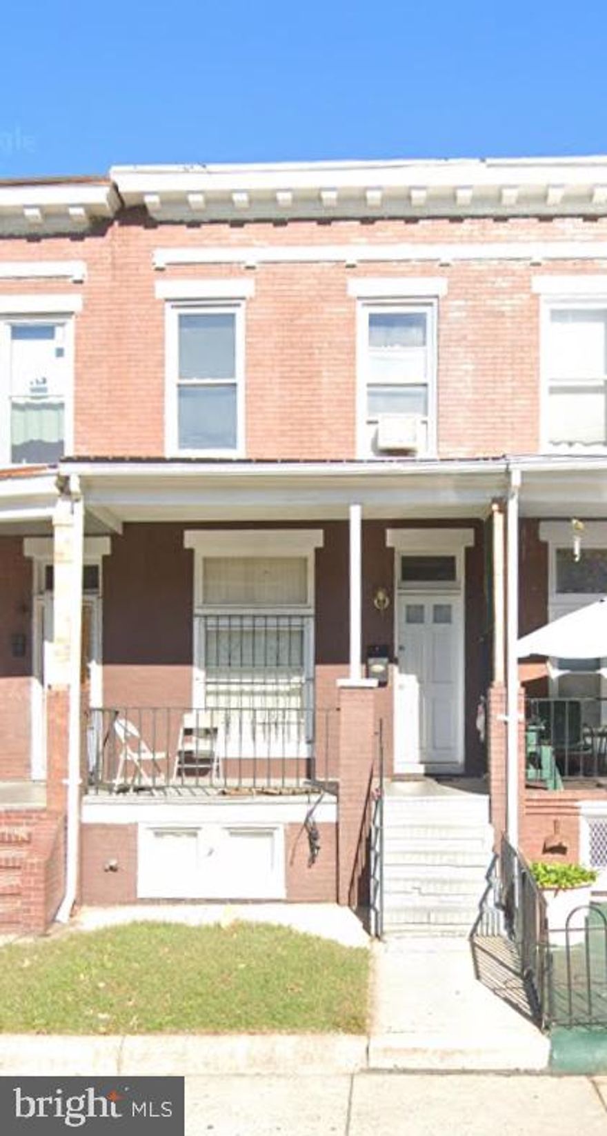 Solid property, great for first time buyer or to add to your investment portfolio! Recently rented for $1,466.