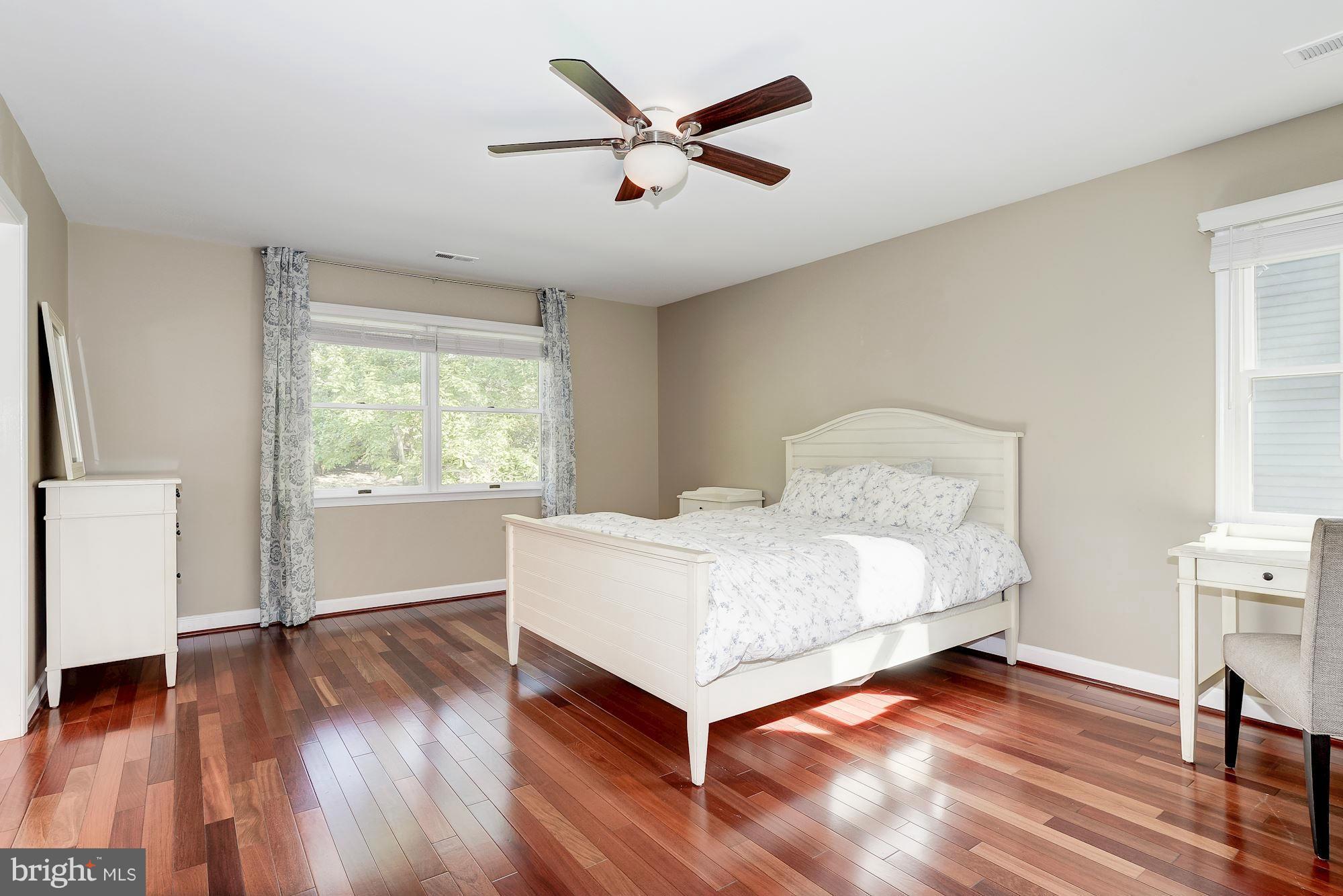 CAPITOL VIEW PARK - Residential