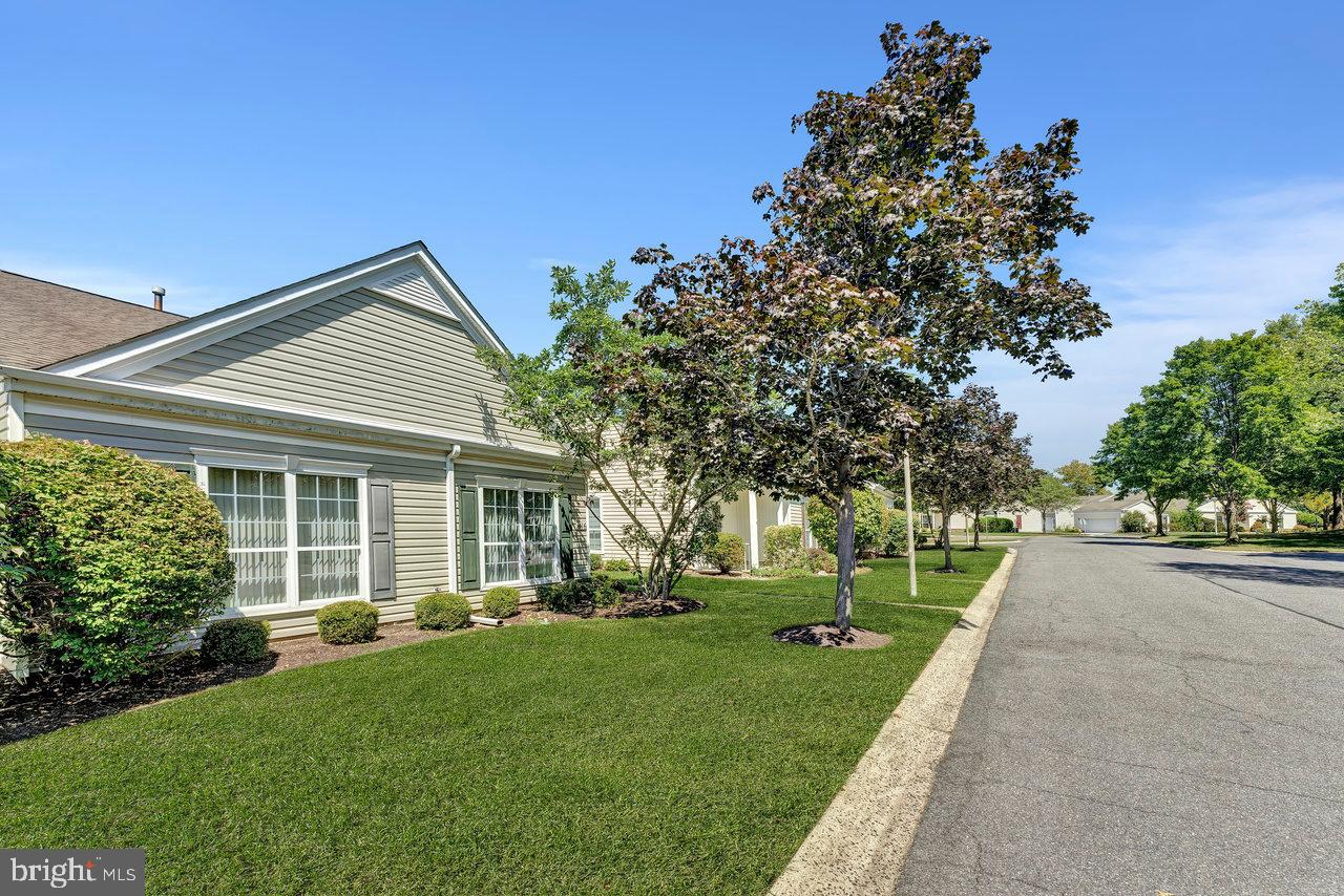416 BLUEBIRD DRIVE