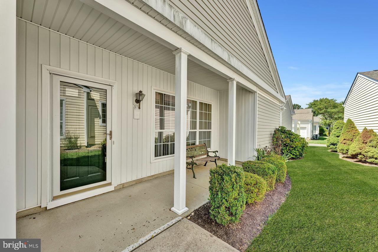 416 BLUEBIRD DRIVE