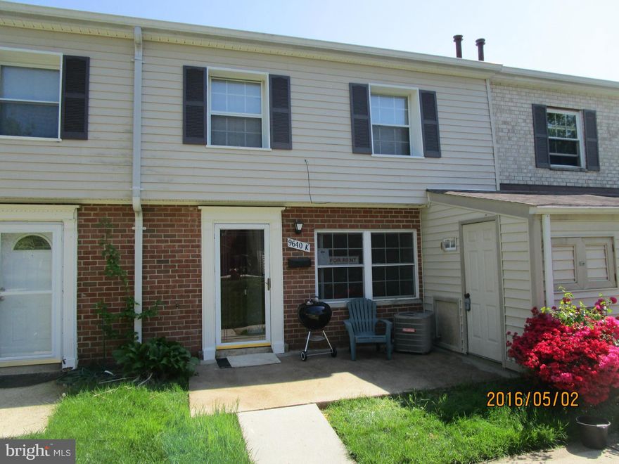 Open house Sat. 5-7-16 between 11-12:30pm.Great Howard County location near I-95 for easy access to shopping, restaurants,Washington, Baltimore and Annapolis.Rehab in process with new carpet and paint.Should be available by early May,W/D,large t/s kitchen,separate locked storage unit,ample parking.More pictures after work is finished.