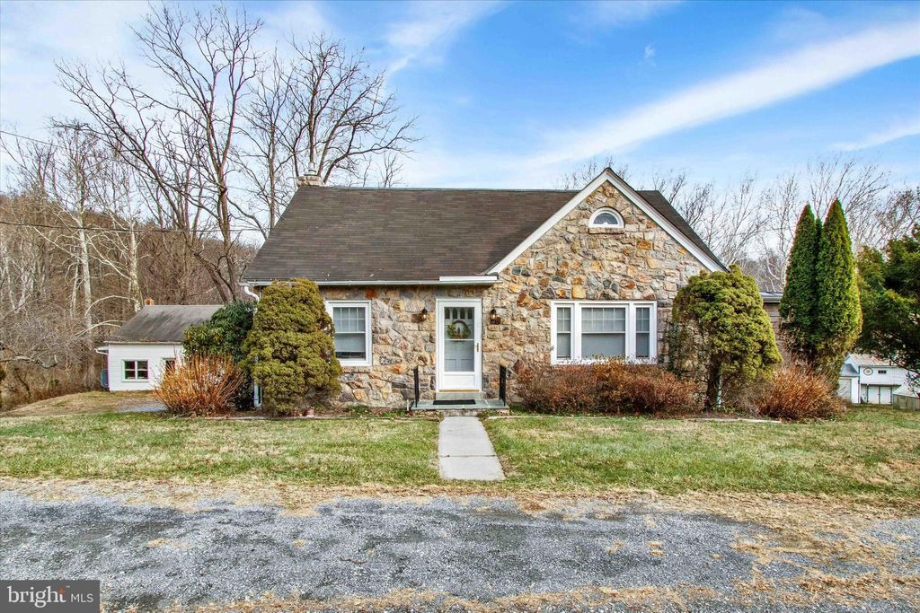 Photo of 317 Oley Furnace Road, FLEETWOOD, PA 19522 (MLS # PABK2066164)