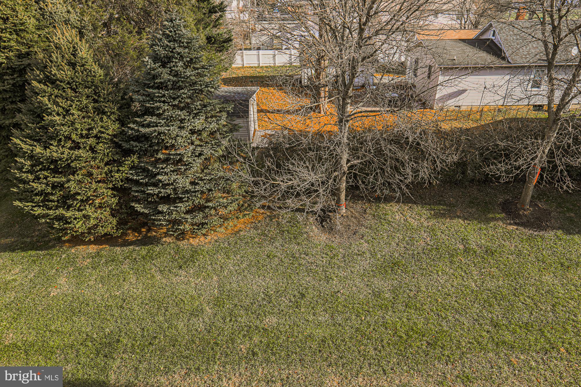 HEARTHSTONE AT VILLAGE SQUARE - Residential