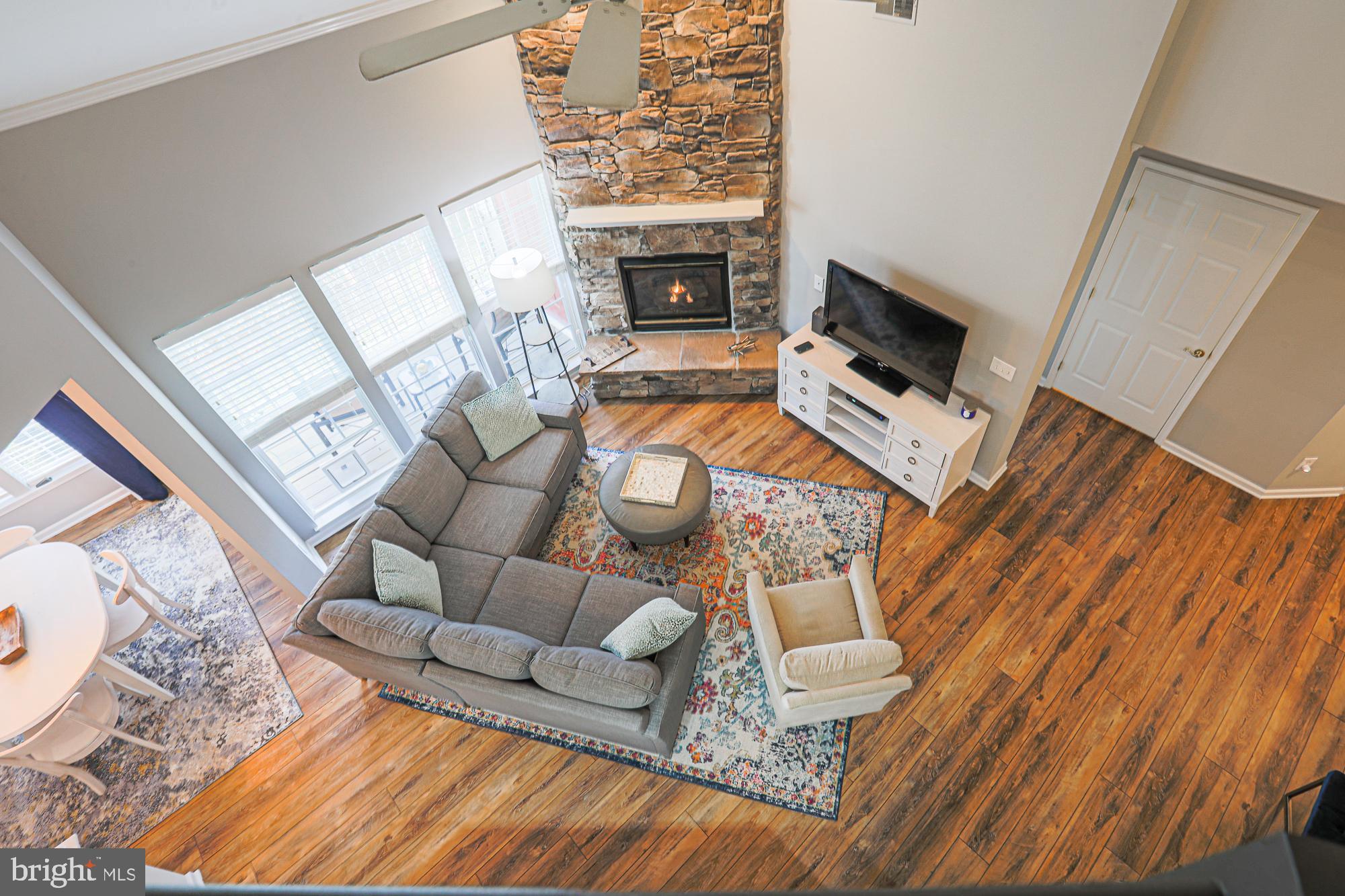 HEARTHSTONE AT VILLAGE SQUARE - Residential