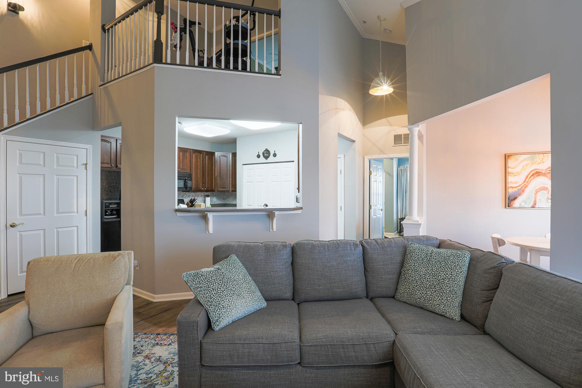 HEARTHSTONE AT VILLAGE SQUARE - Residential