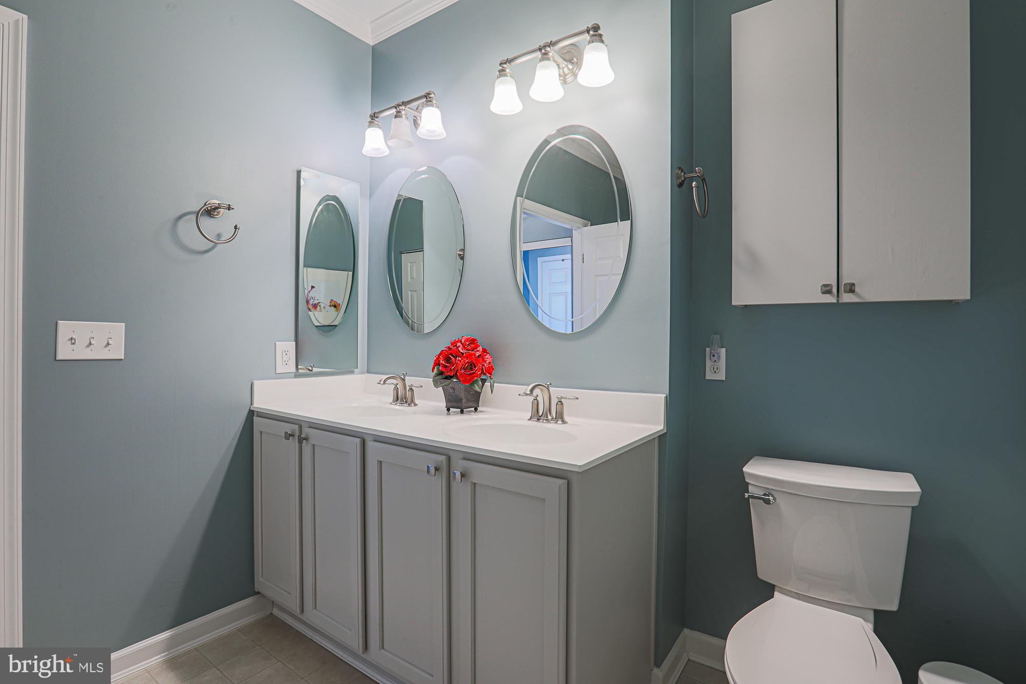 HEARTHSTONE AT VILLAGE SQUARE - Residential