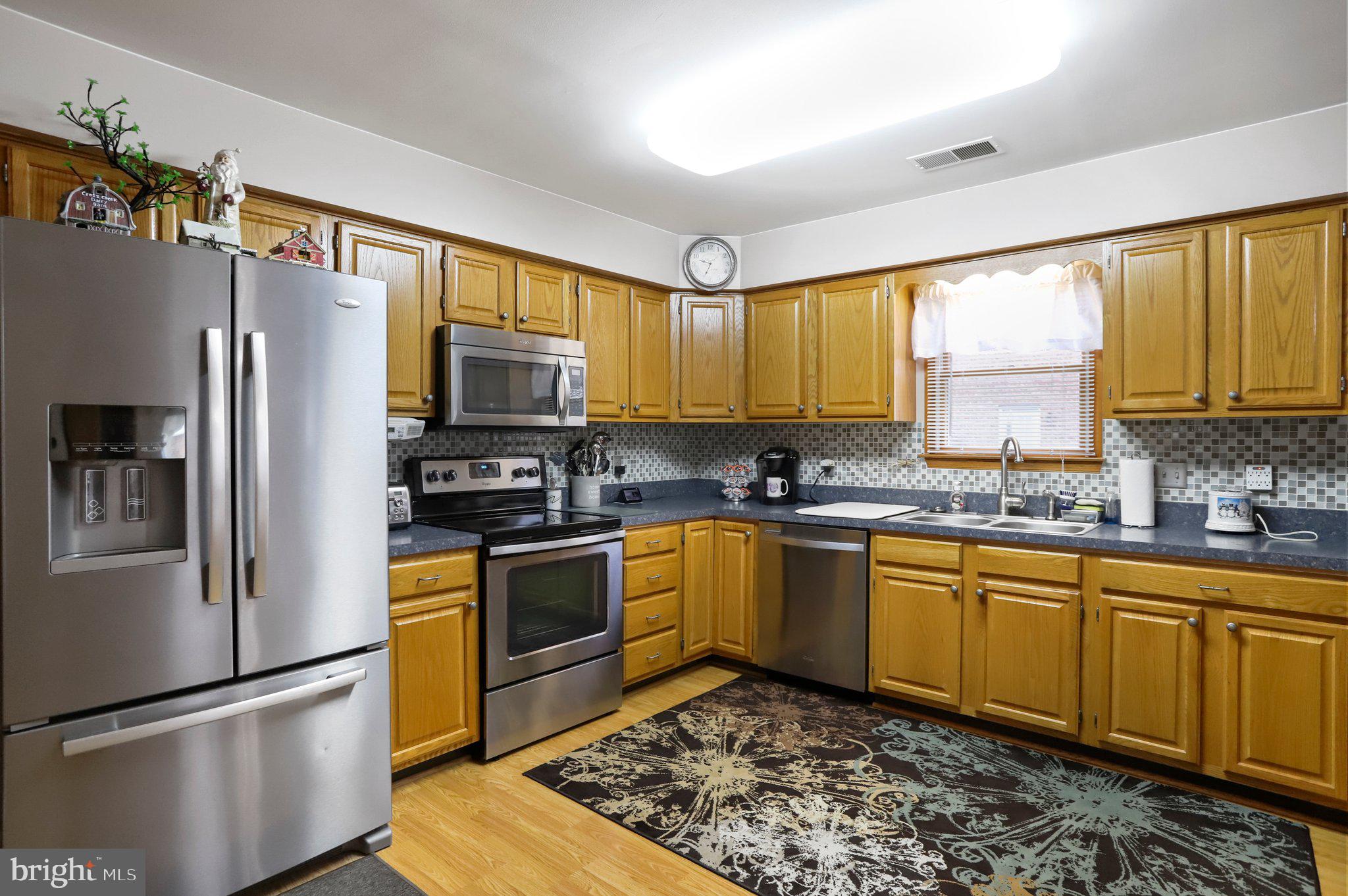 SOUTH POINTE - Residential