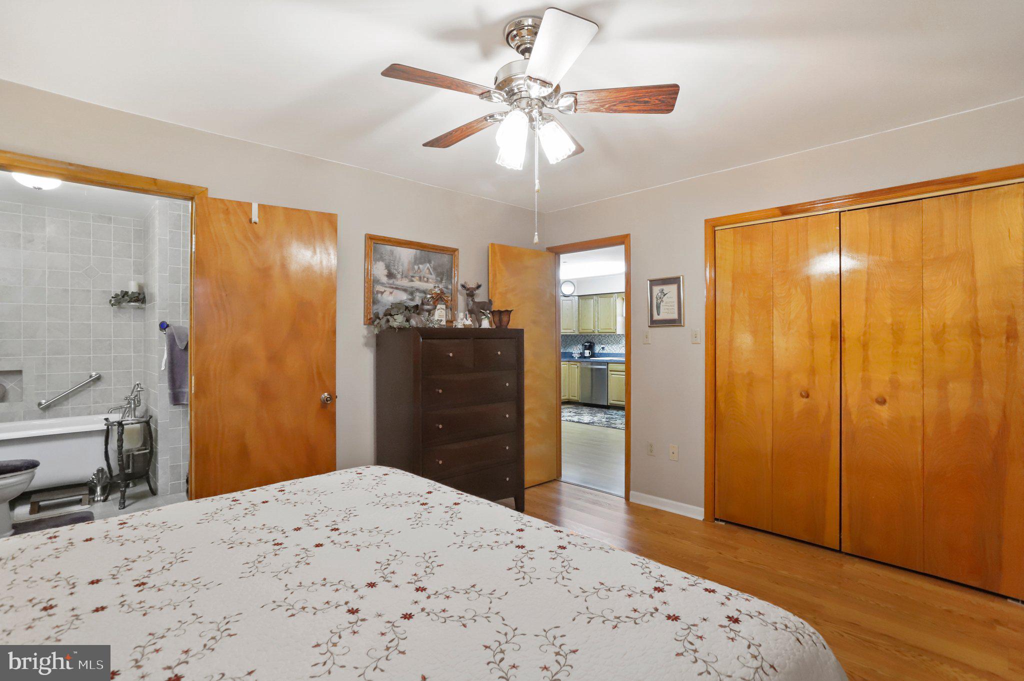 SOUTH POINTE - Residential