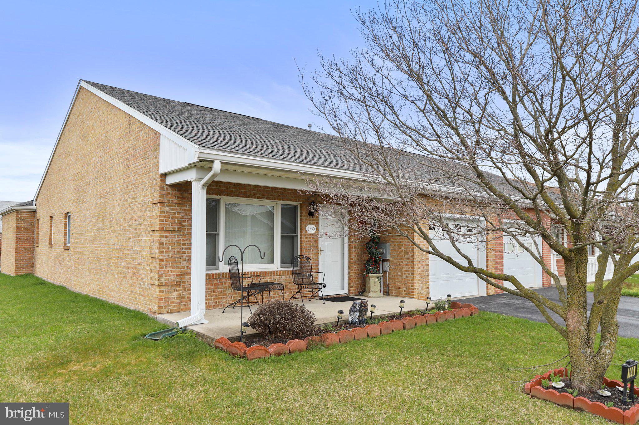 SOUTH POINTE - Residential