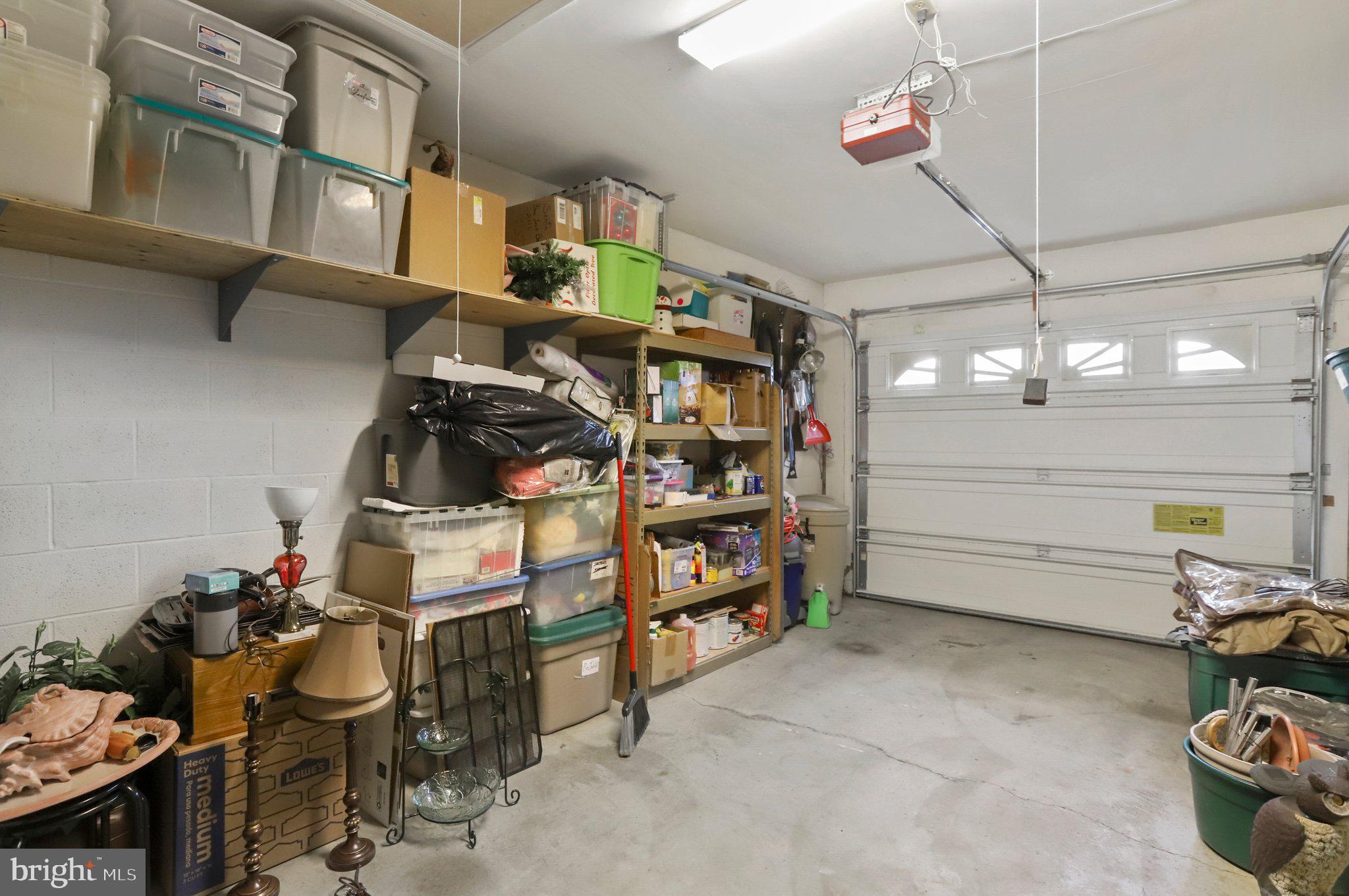 SOUTH POINTE - Residential