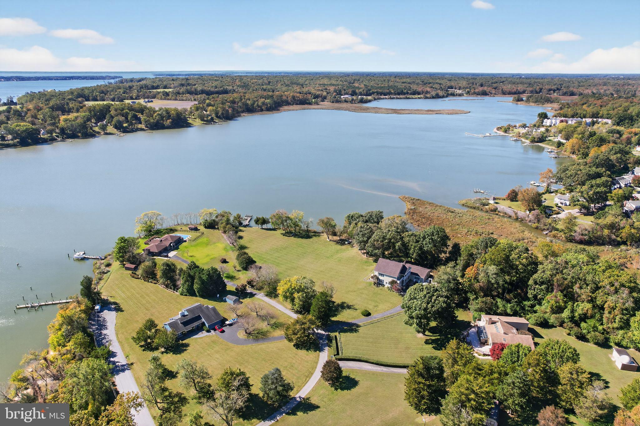 41832 FOXWELL POINT LANE