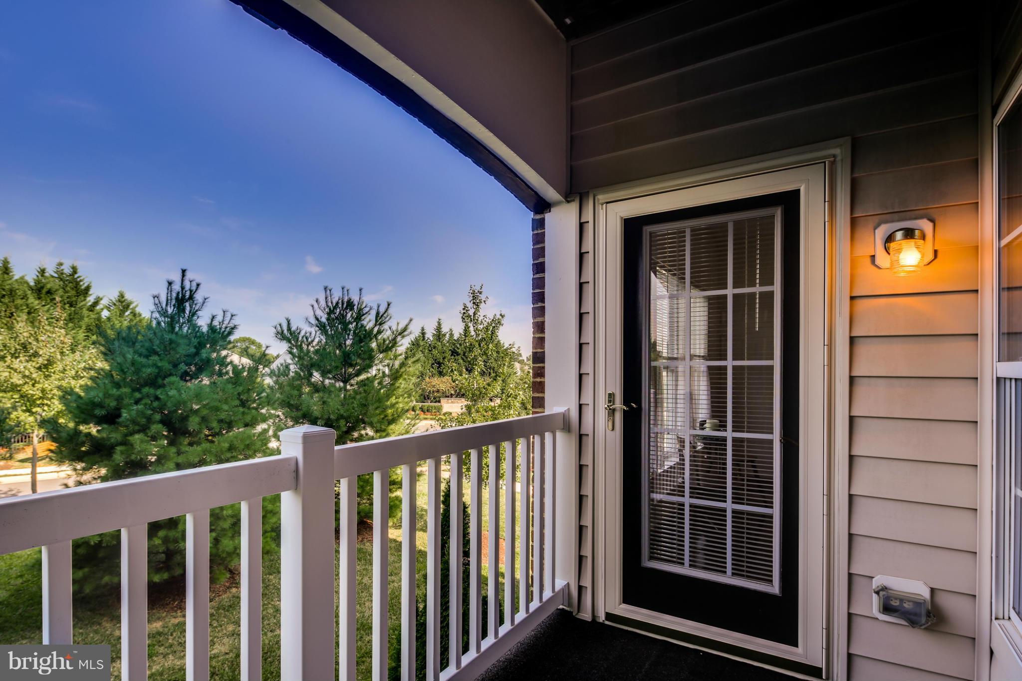 HEARTHSTONE AT VILLAGE CREST CONDOMINIUMS - Residential