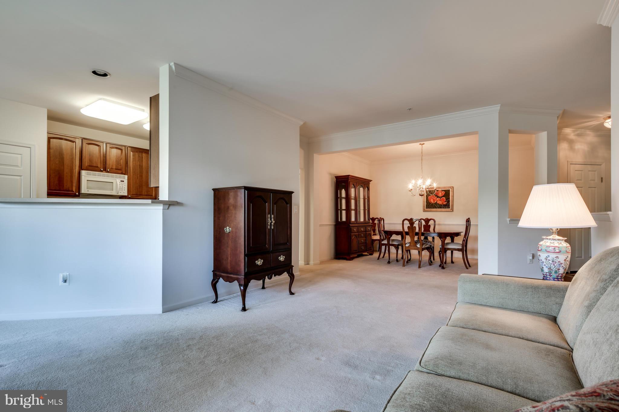 HEARTHSTONE AT VILLAGE CREST CONDOMINIUMS - Residential