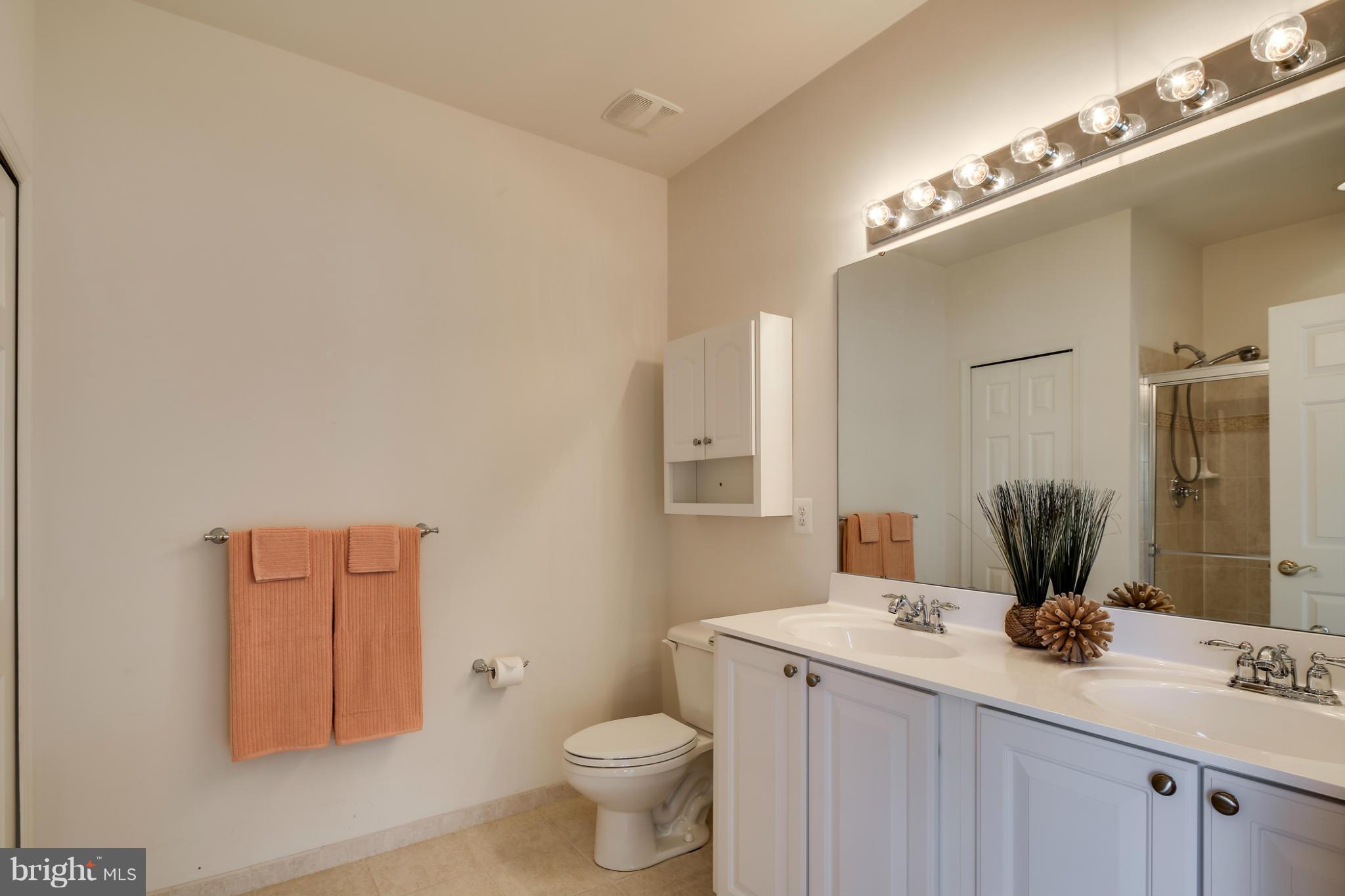 HEARTHSTONE AT VILLAGE CREST CONDOMINIUMS - Residential