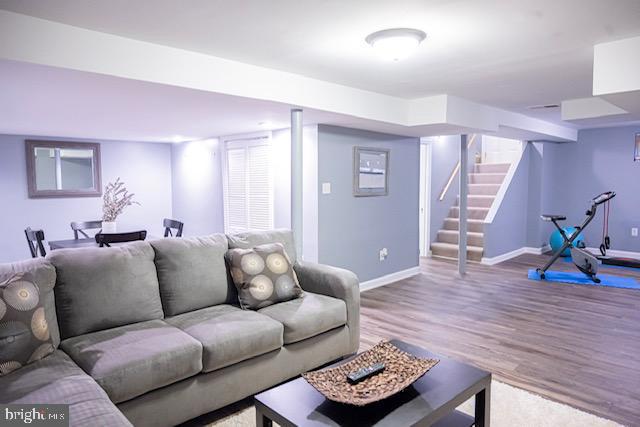 CAMPFIELD GARDENS - Residential