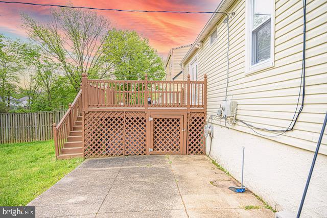 CAMPFIELD GARDENS - Residential