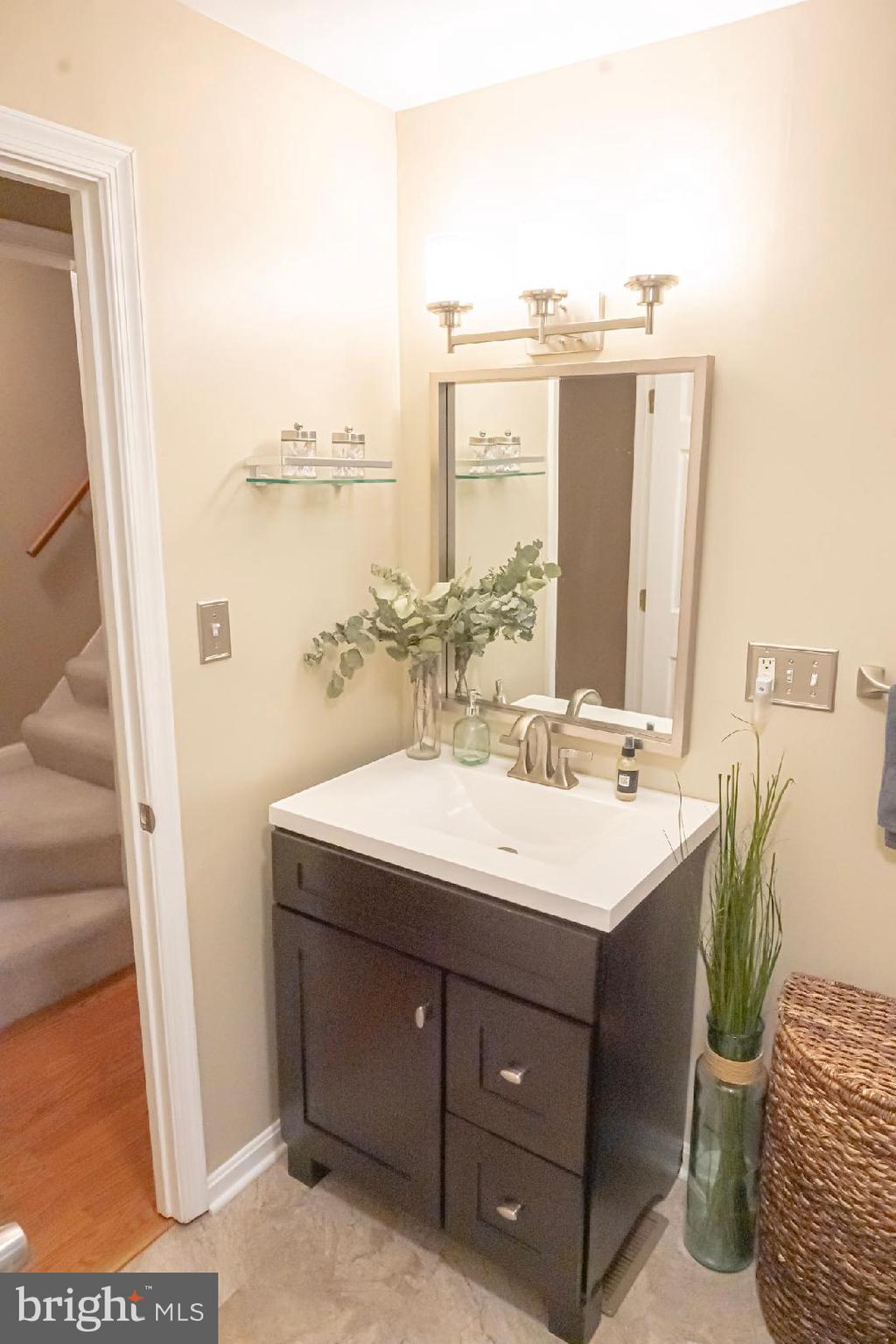 CAMPFIELD GARDENS - Residential