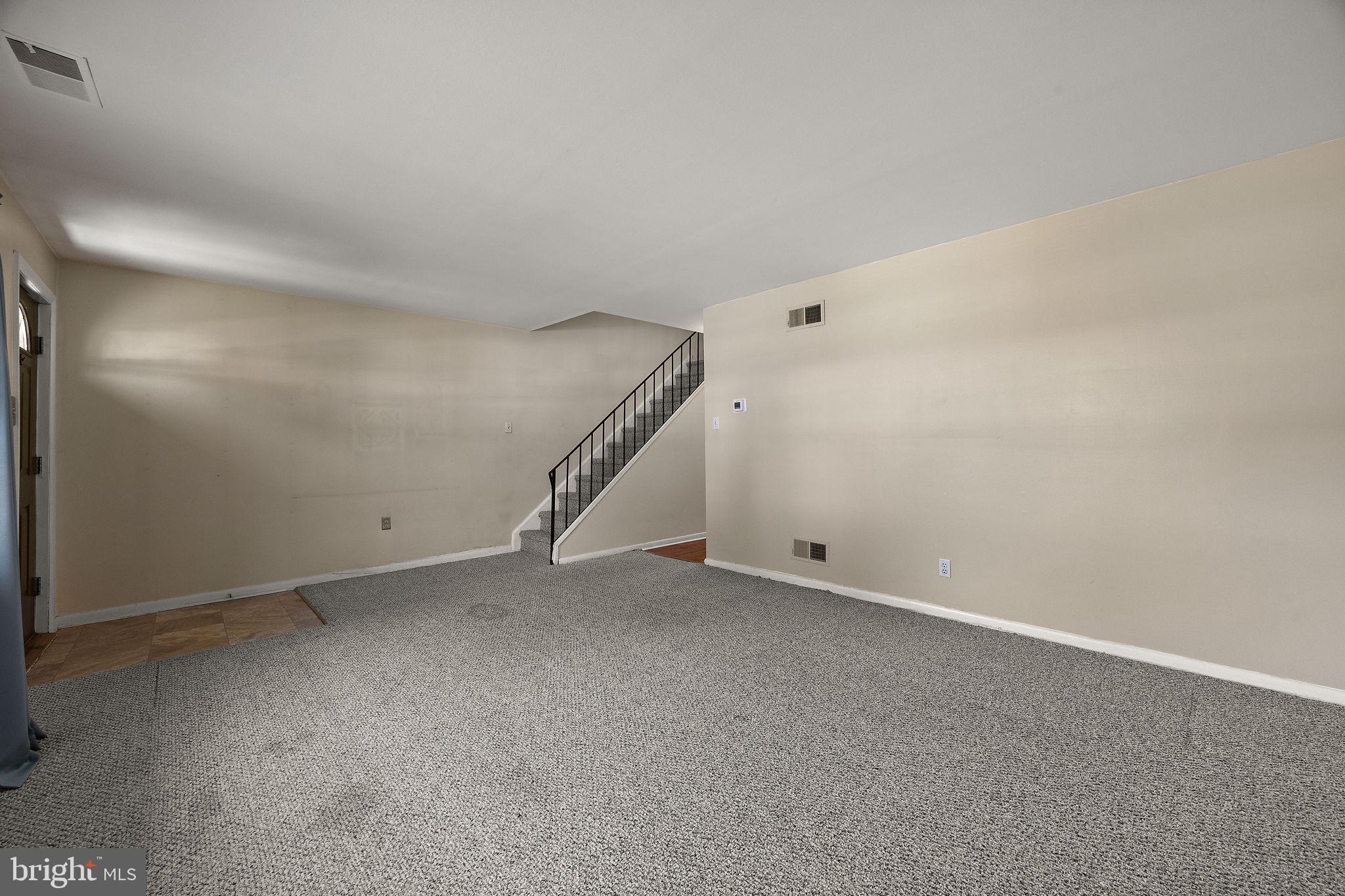 2105 CHELMSFORD CIRCLE 2105