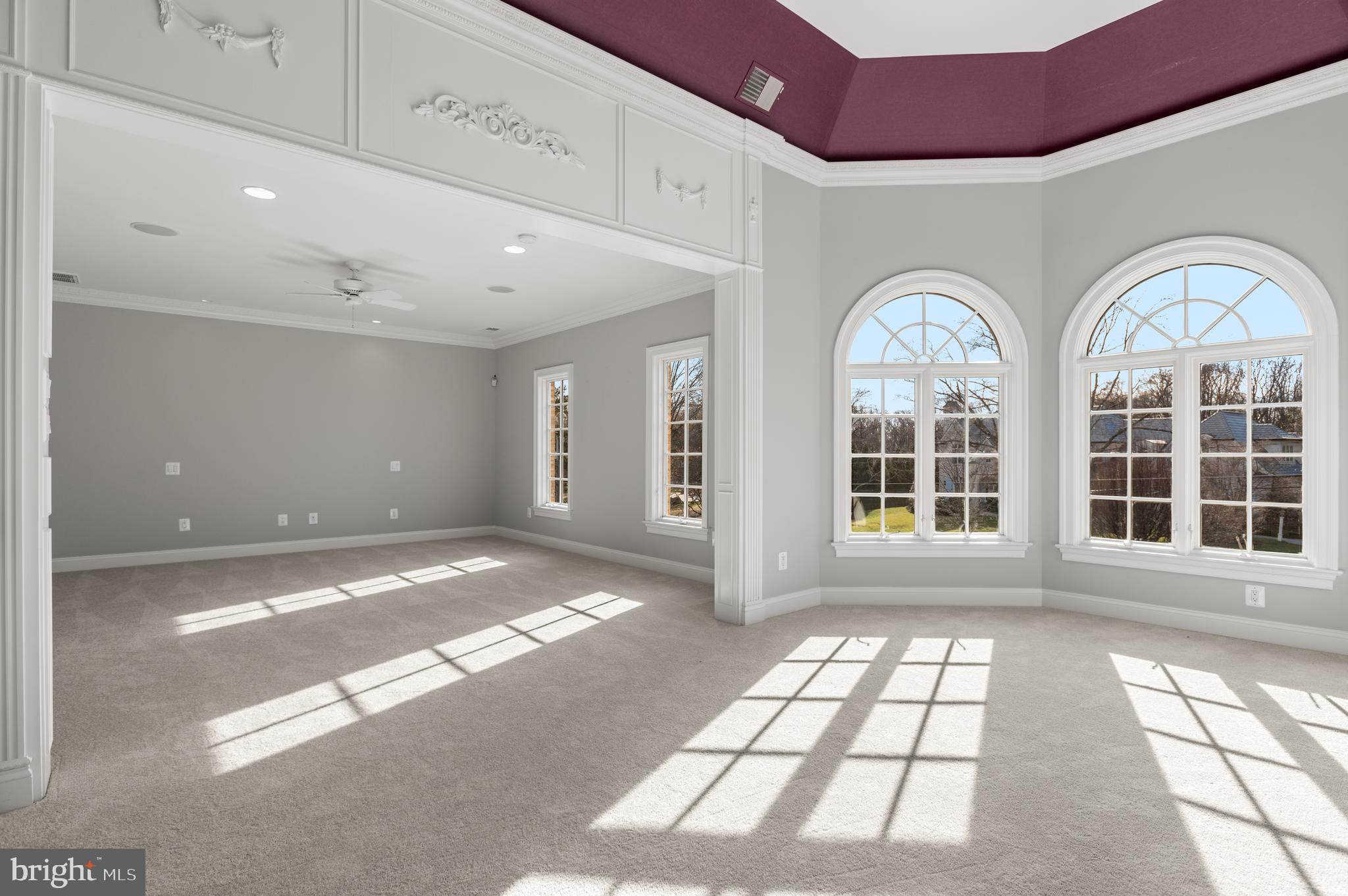 SALONA VILLAGE - Residential