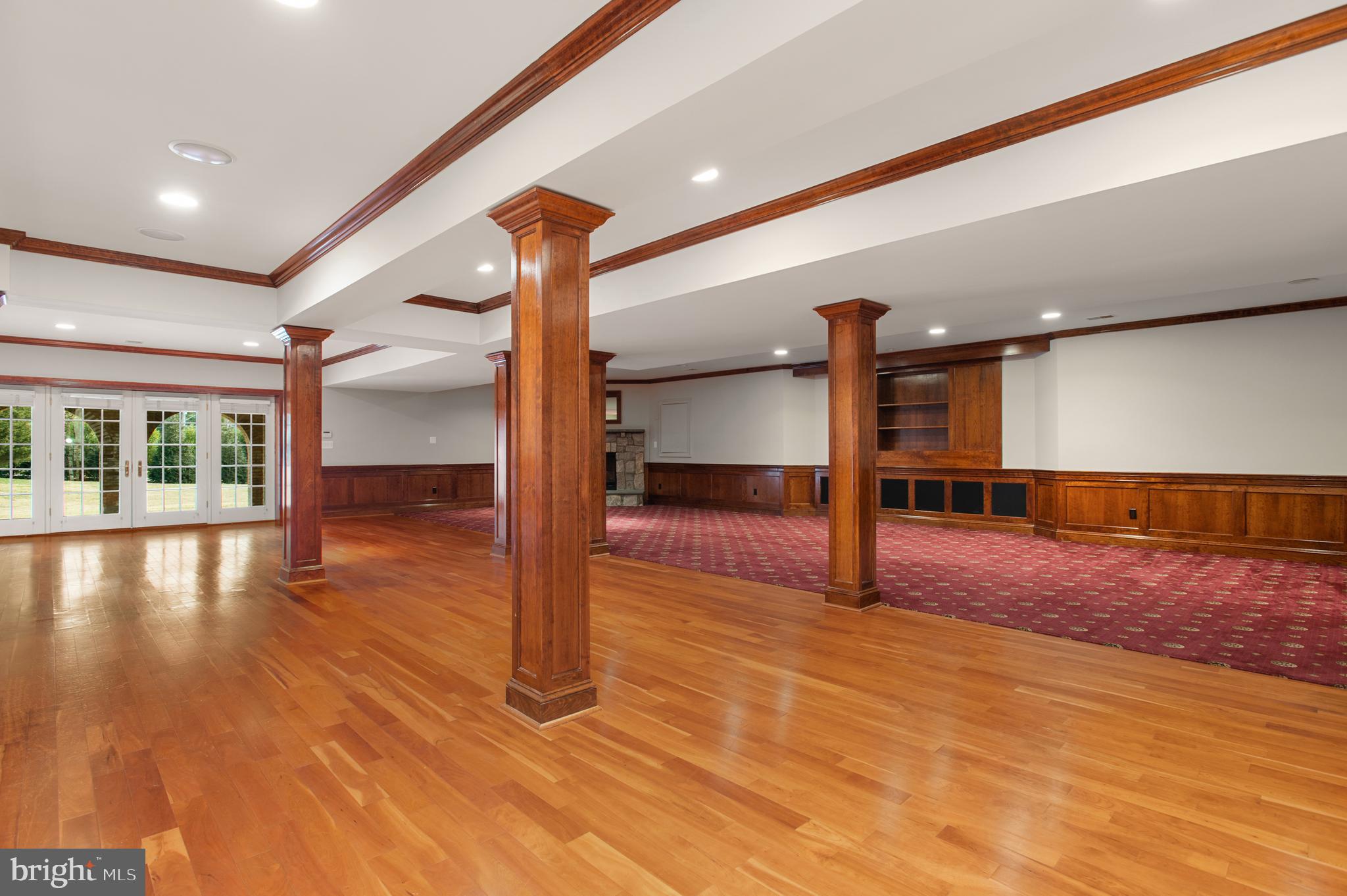 SALONA VILLAGE - Residential