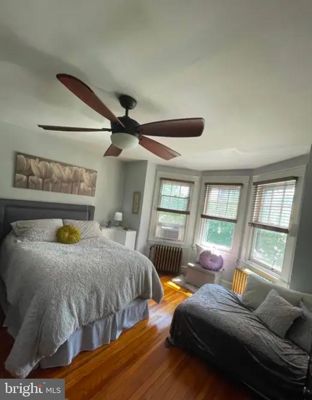 ROXBOROUGH - Residential