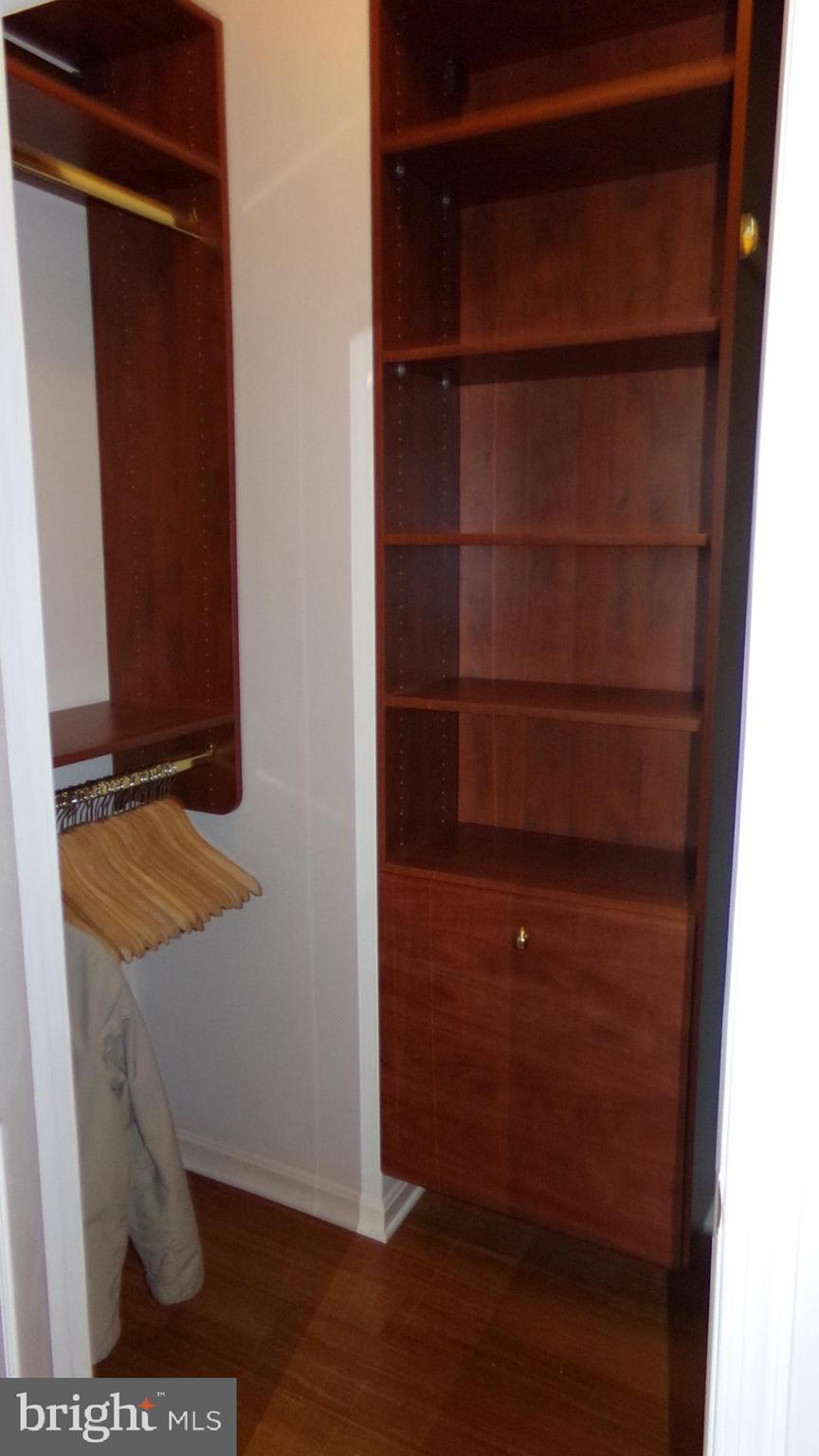 WINDY HILL - Residential Lease