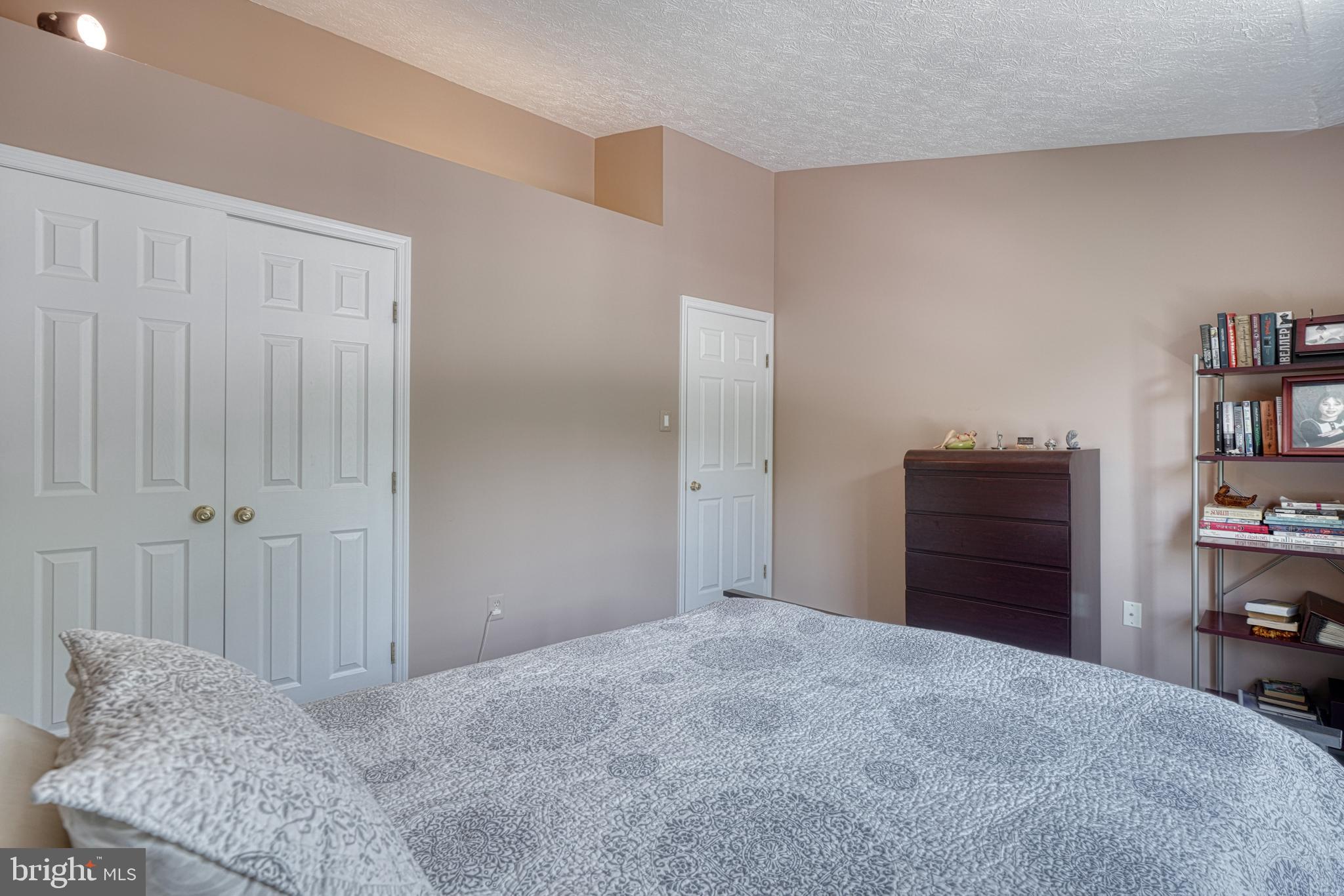 GREENSPRING EAST - Residential