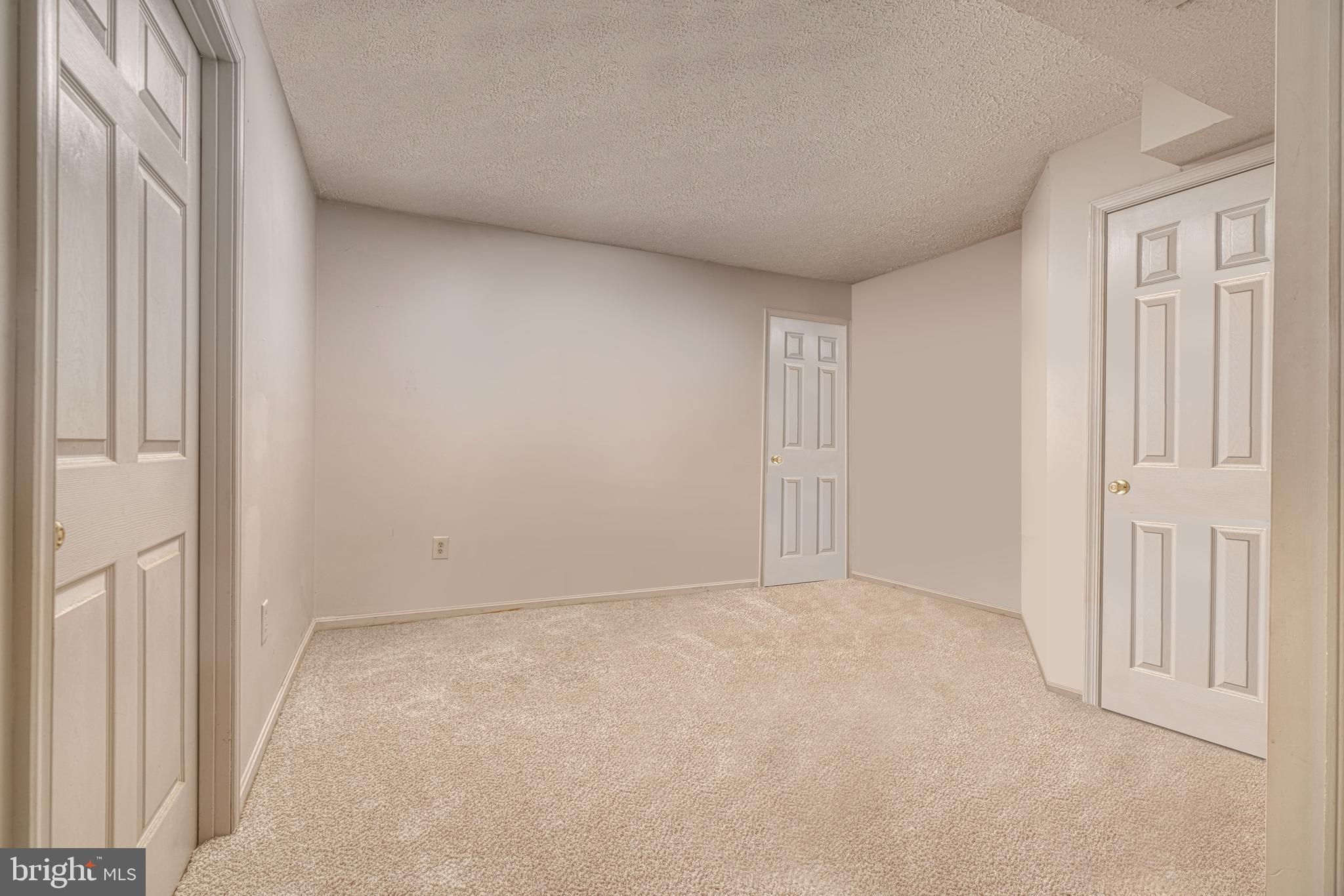 GREENSPRING EAST - Residential