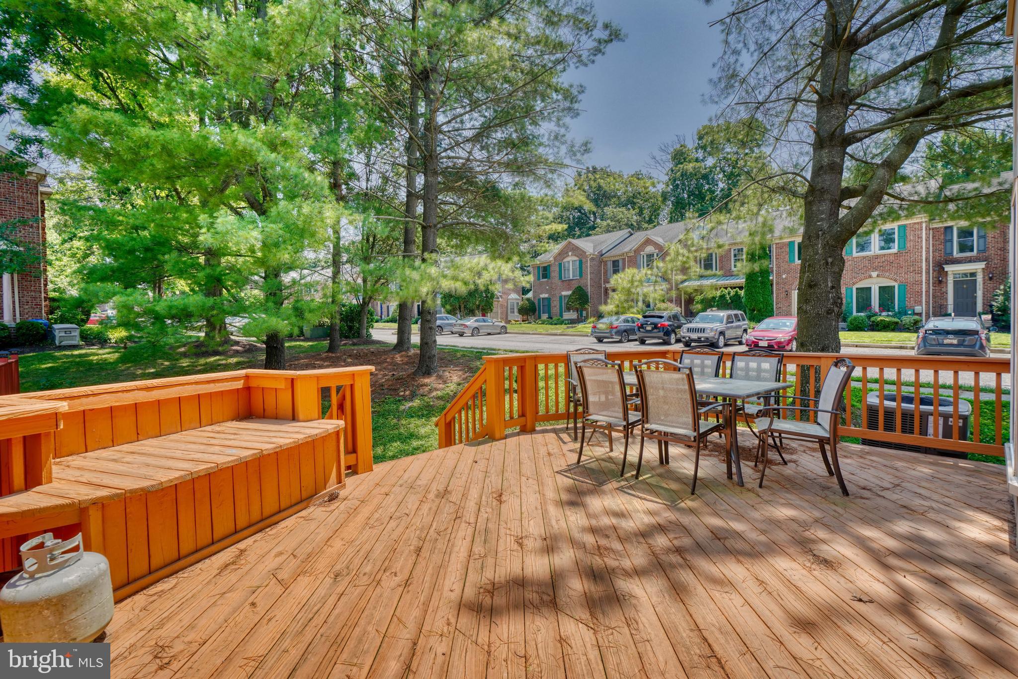 GREENSPRING EAST - Residential