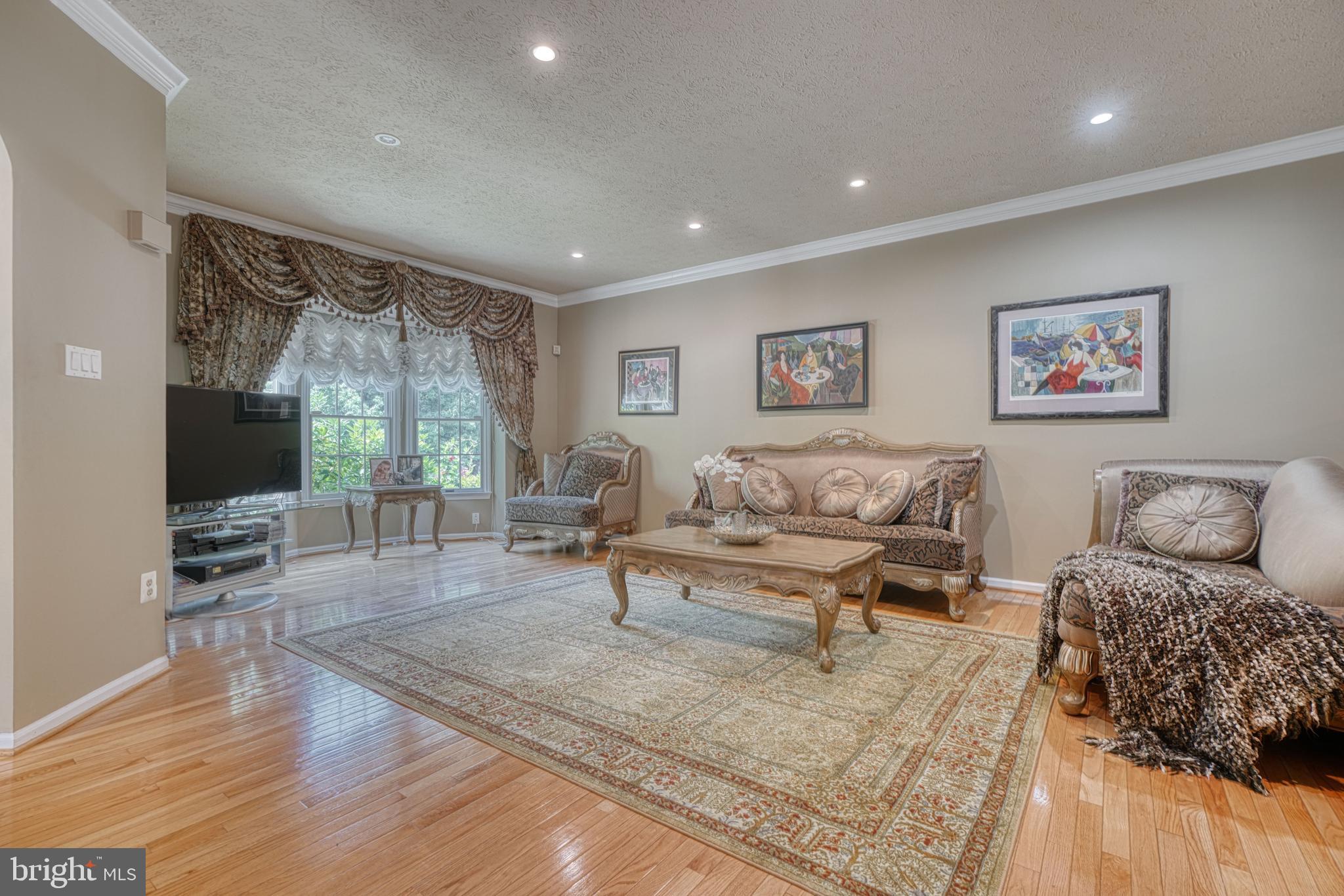 GREENSPRING EAST - Residential