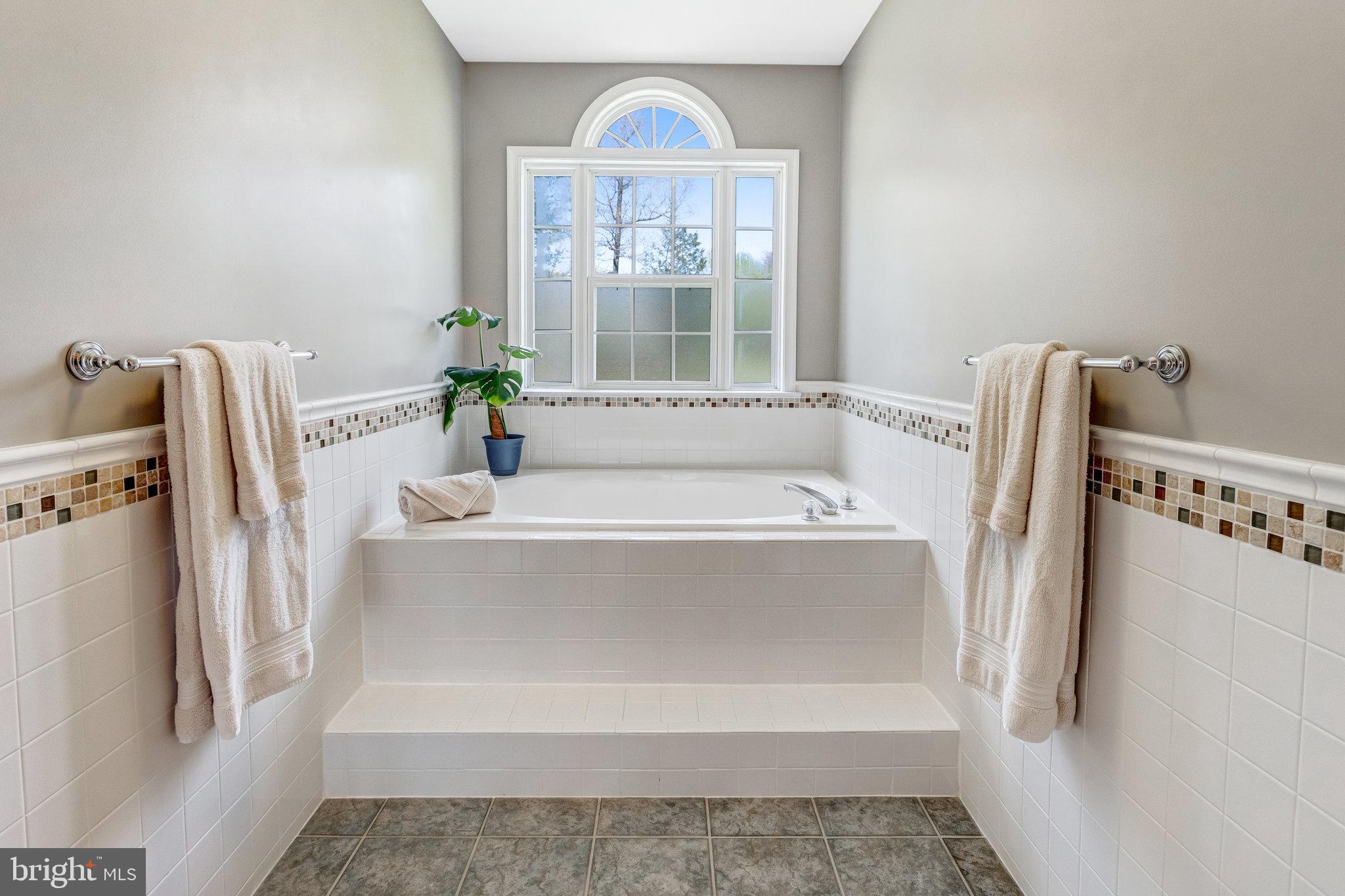 WINDSOR FOREST - Residential