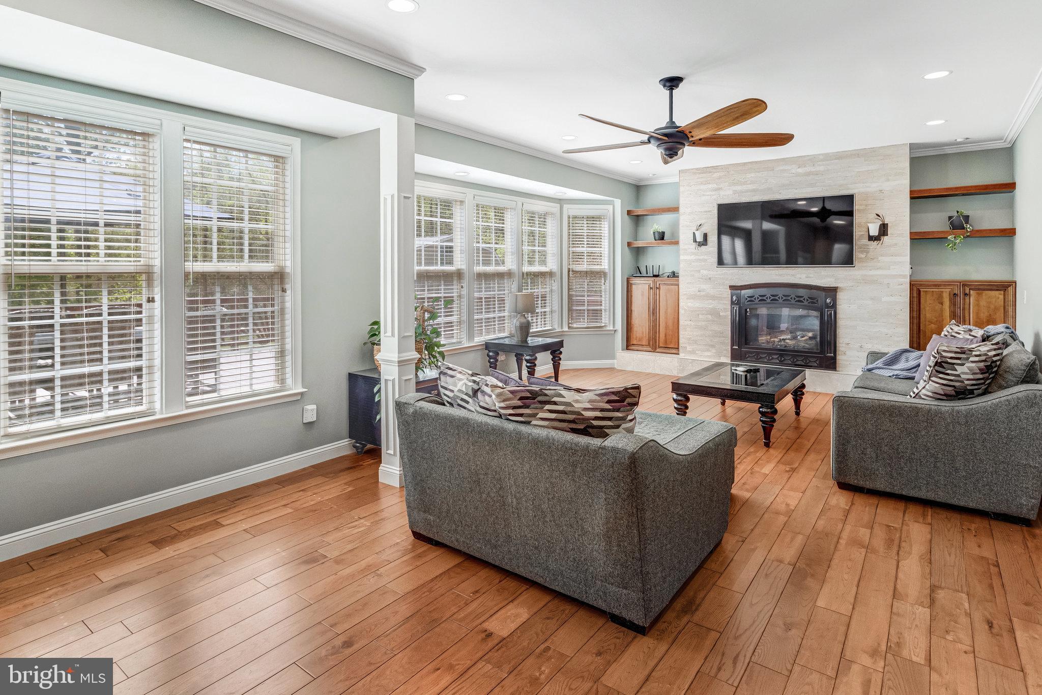 WINDSOR FOREST - Residential