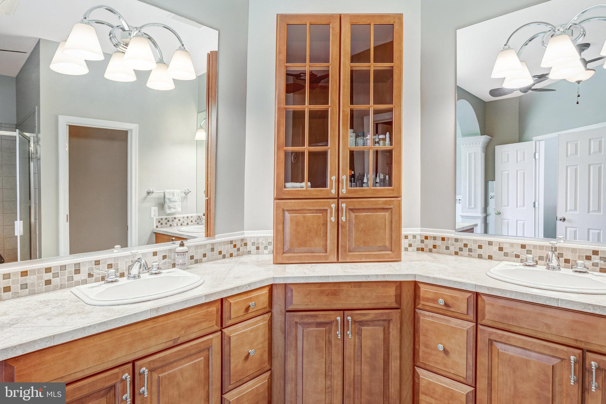 WINDSOR FOREST - Residential