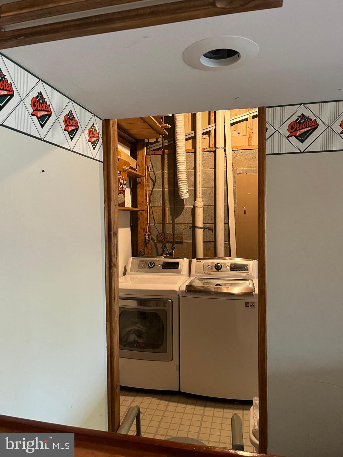 LEISHEAR VILLAGE - Residential