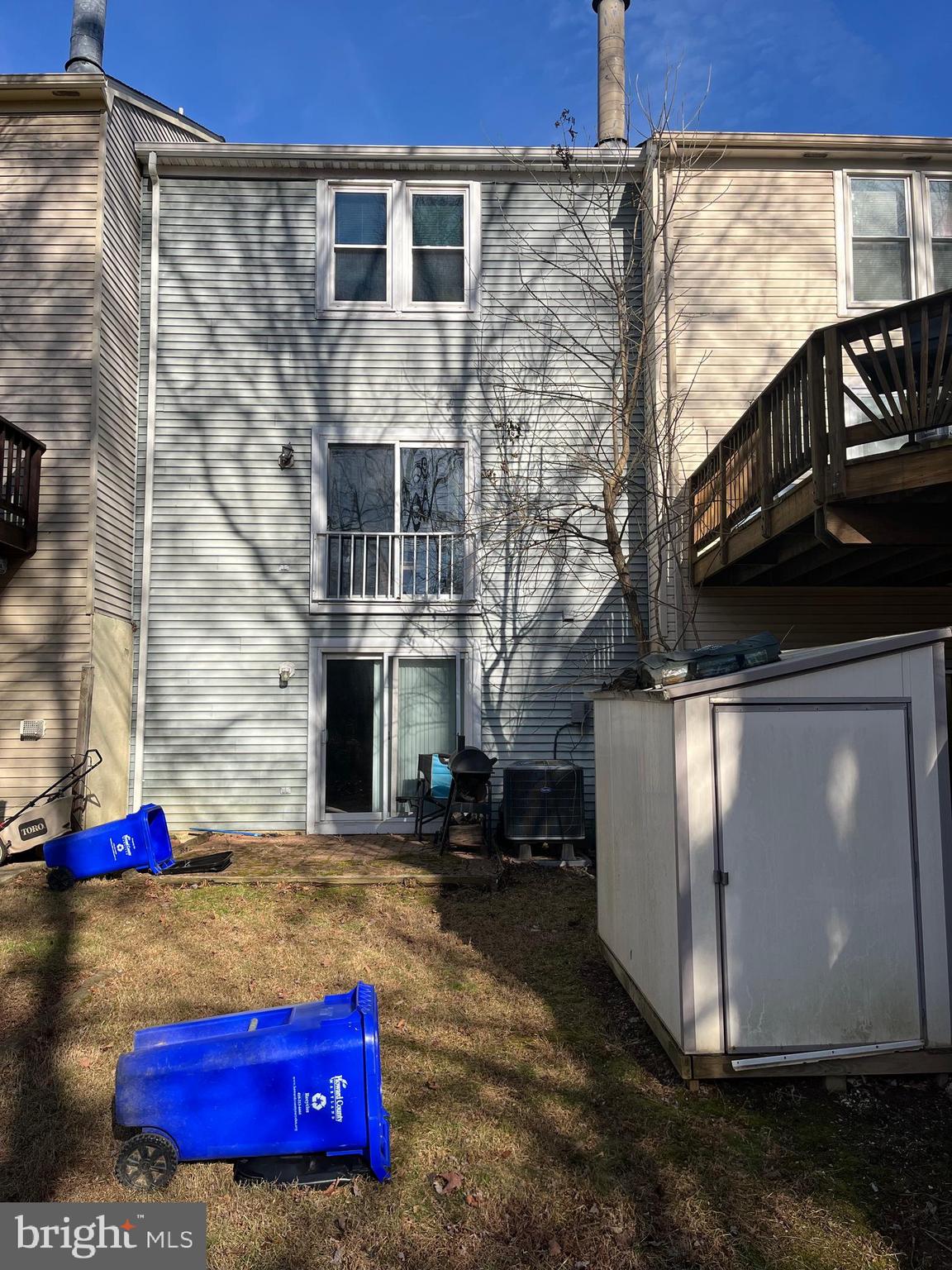 LEISHEAR VILLAGE - Residential