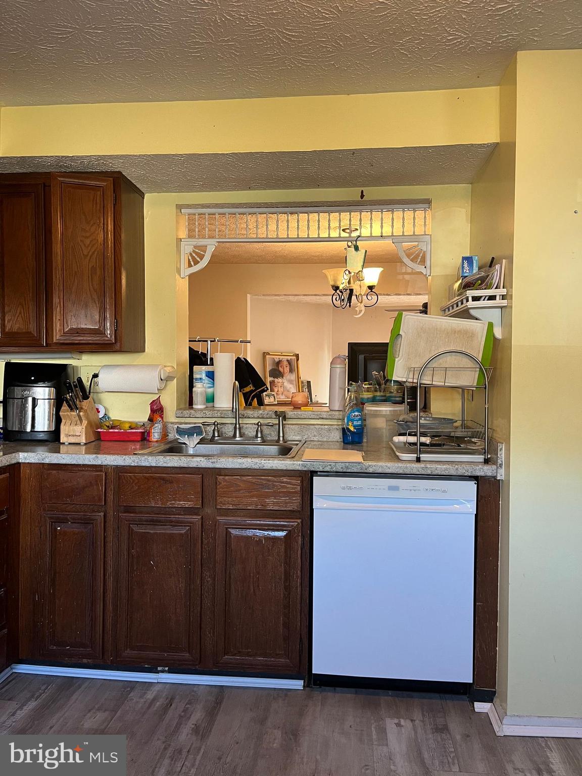 LEISHEAR VILLAGE - Residential