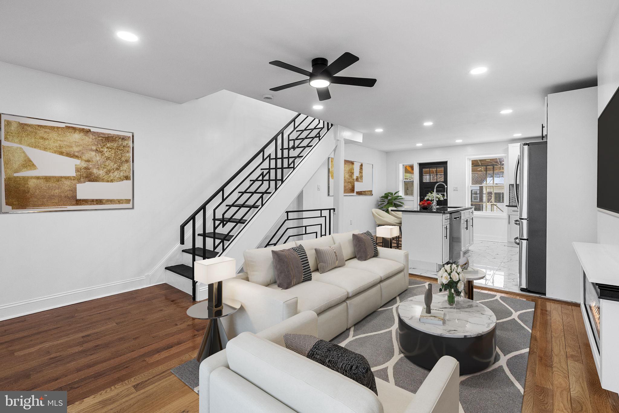 ELMWOOD PARK - Residential