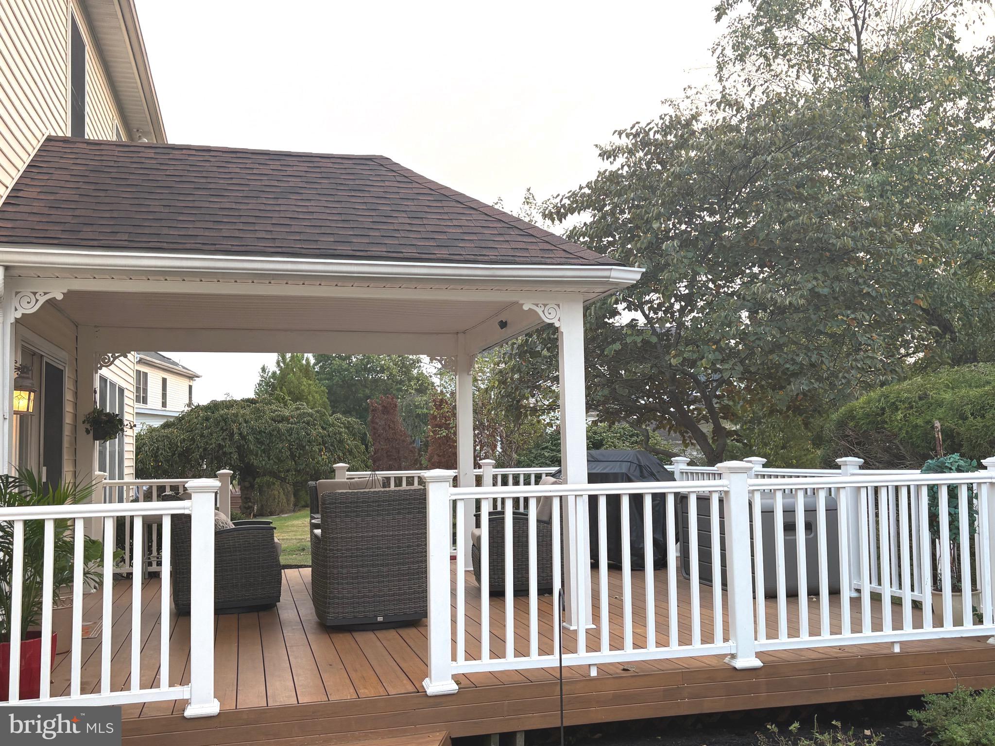 JAMISON HUNT - Residential