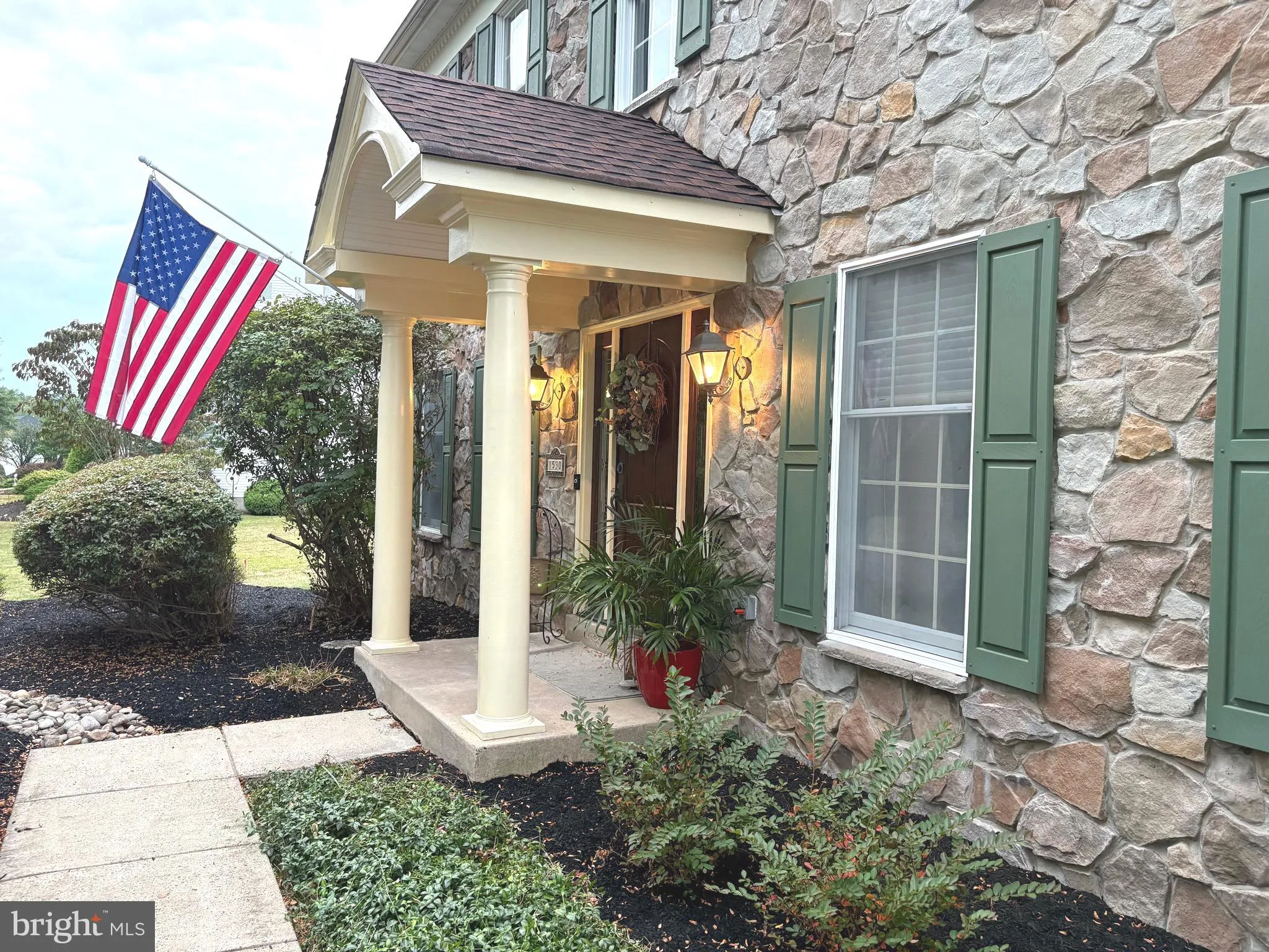 Jamison, Pennsylvania 18929, United States, 4 Bedrooms Bedrooms, ,3 BathroomsBathrooms,Residential,Active,205617